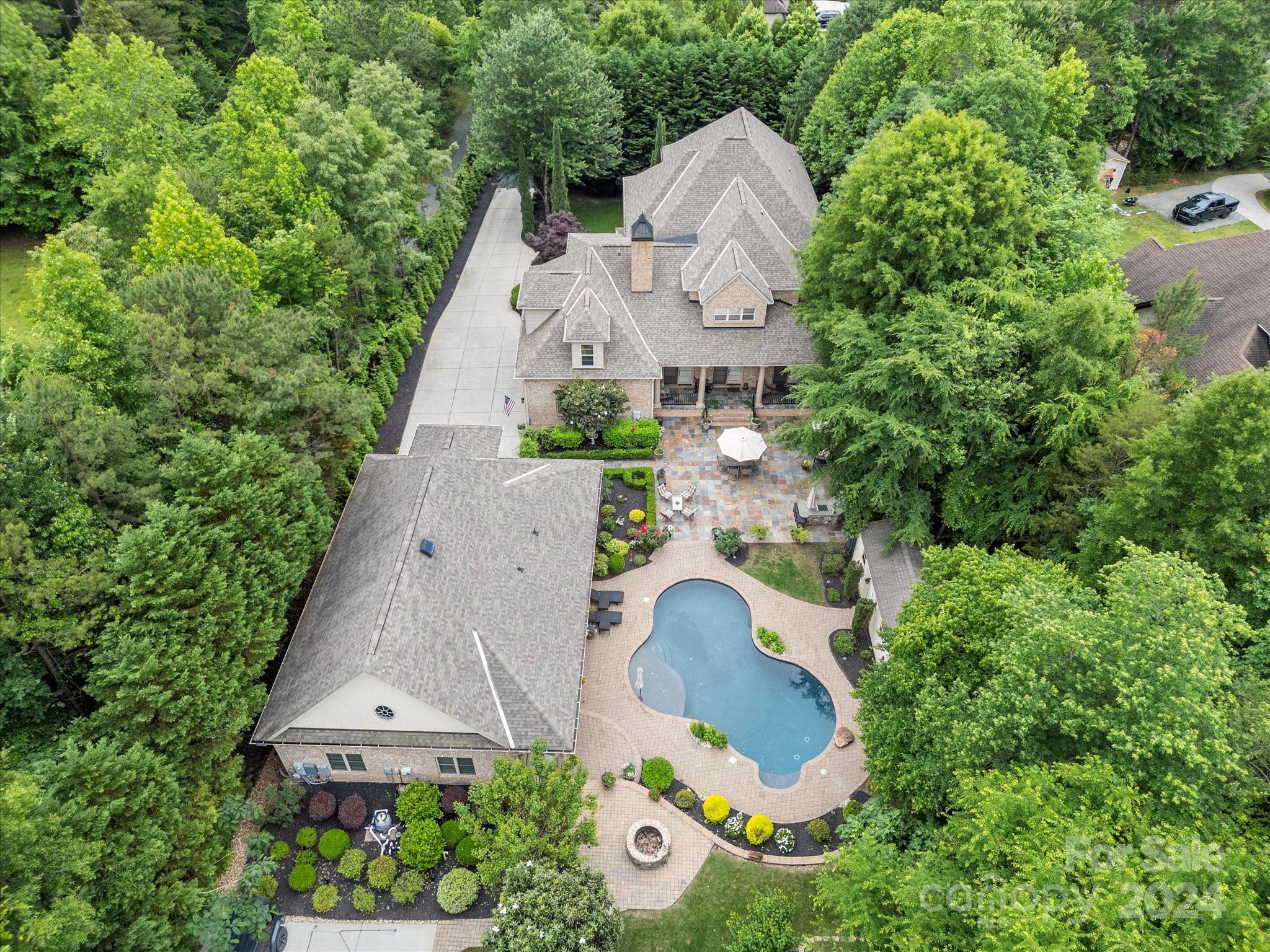 Weddington Forest - Residential