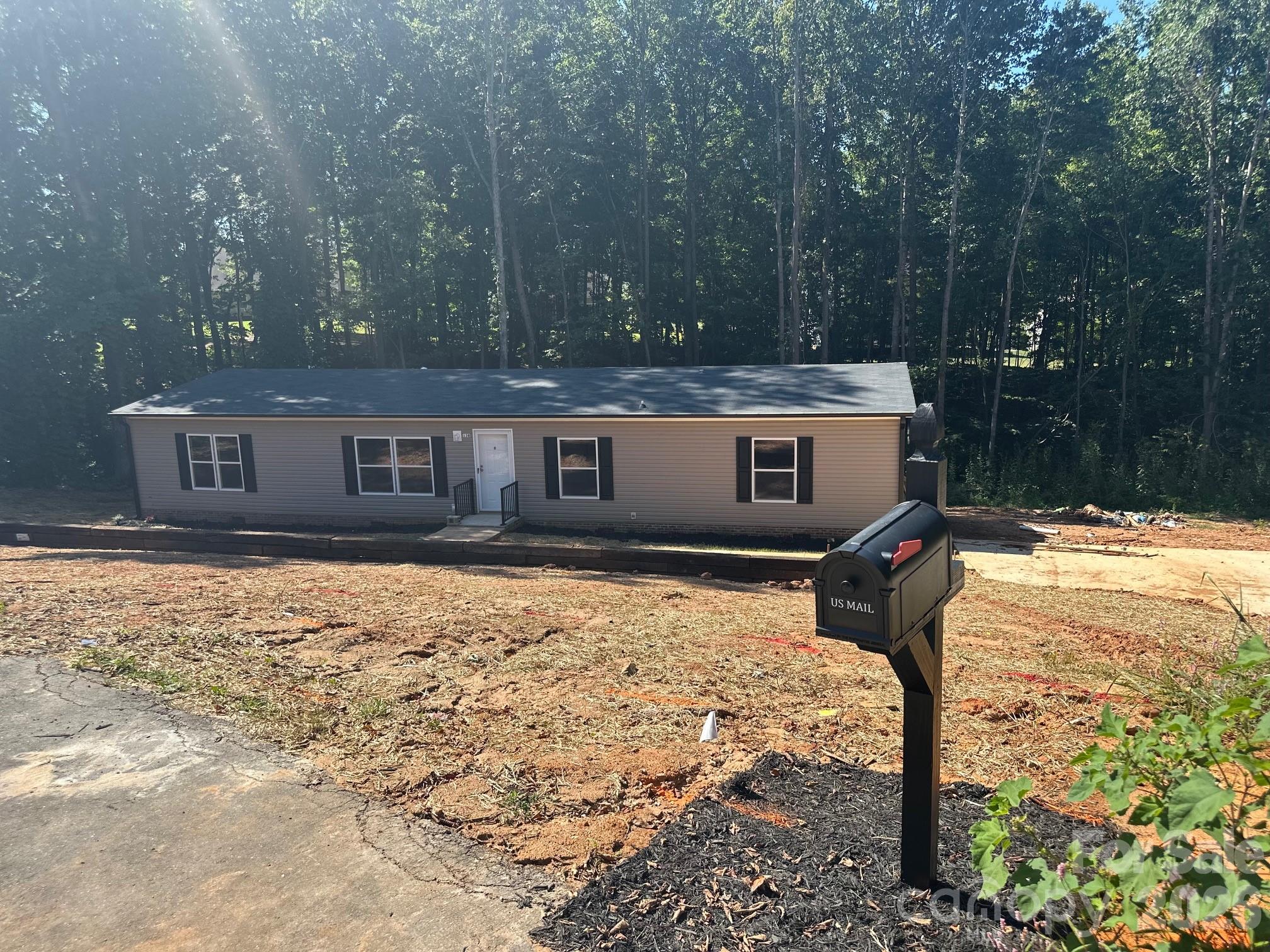 Windward Pointe - Residential