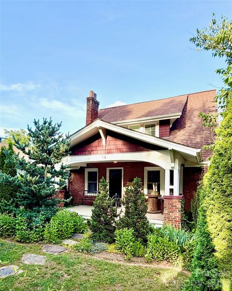 Photo of 14 Laurel Loop, Asheville, NC 28806 (MLS # 4399527)