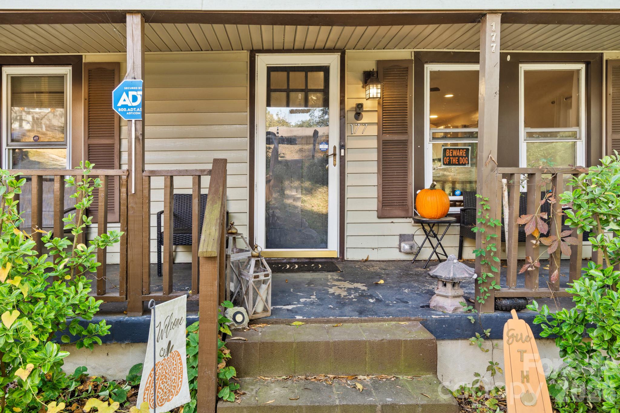 177 Young Avenue SW