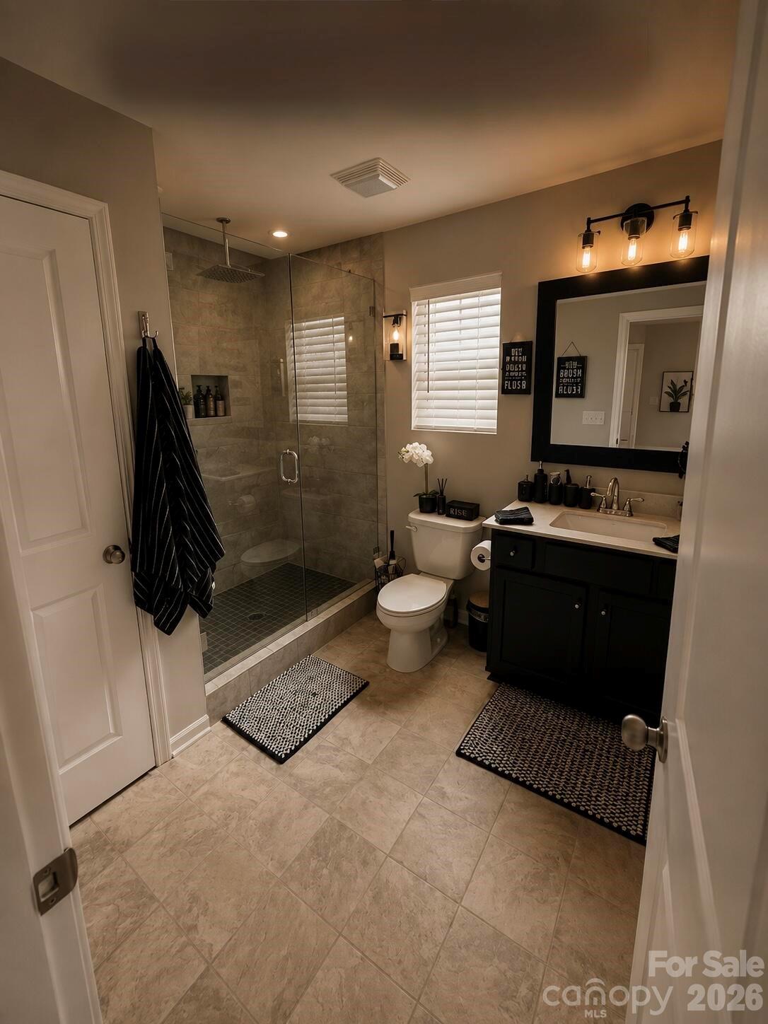 1101 Freeman View Drive