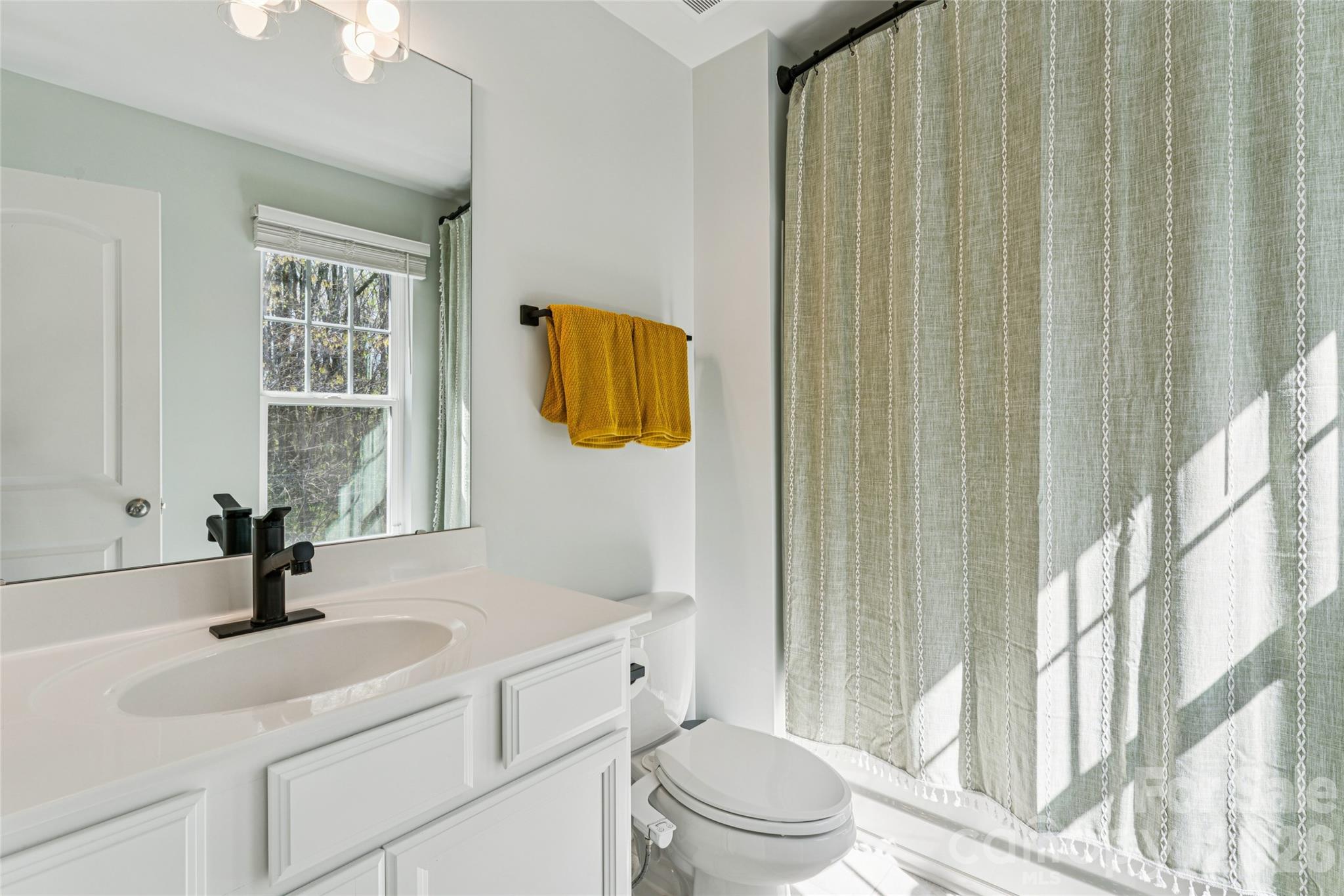 Townes at University East - Residential