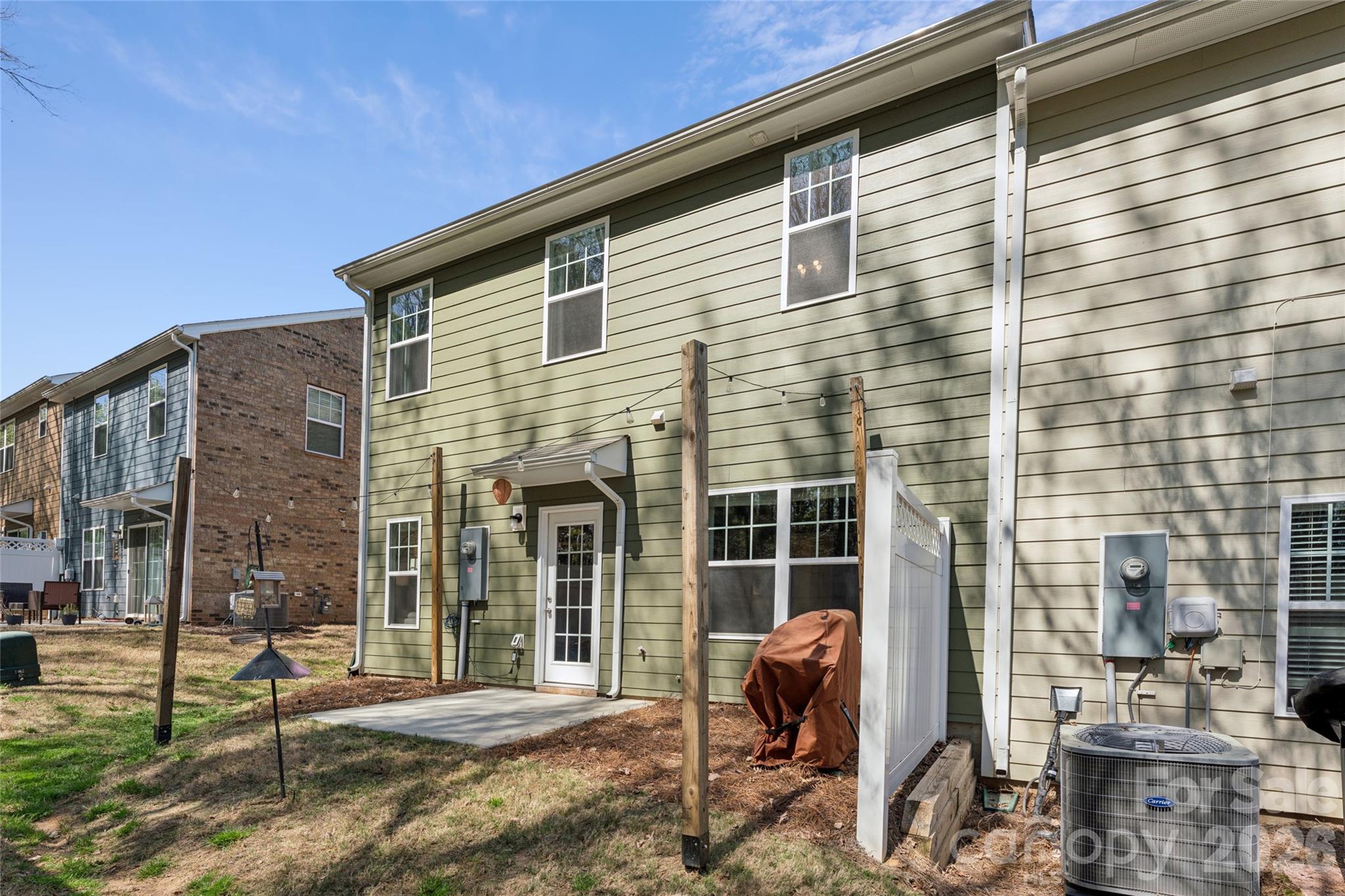 Townes at University East - Residential