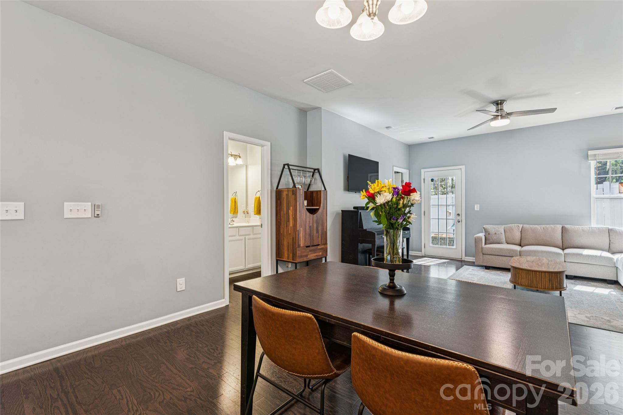 Townes at University East - Residential