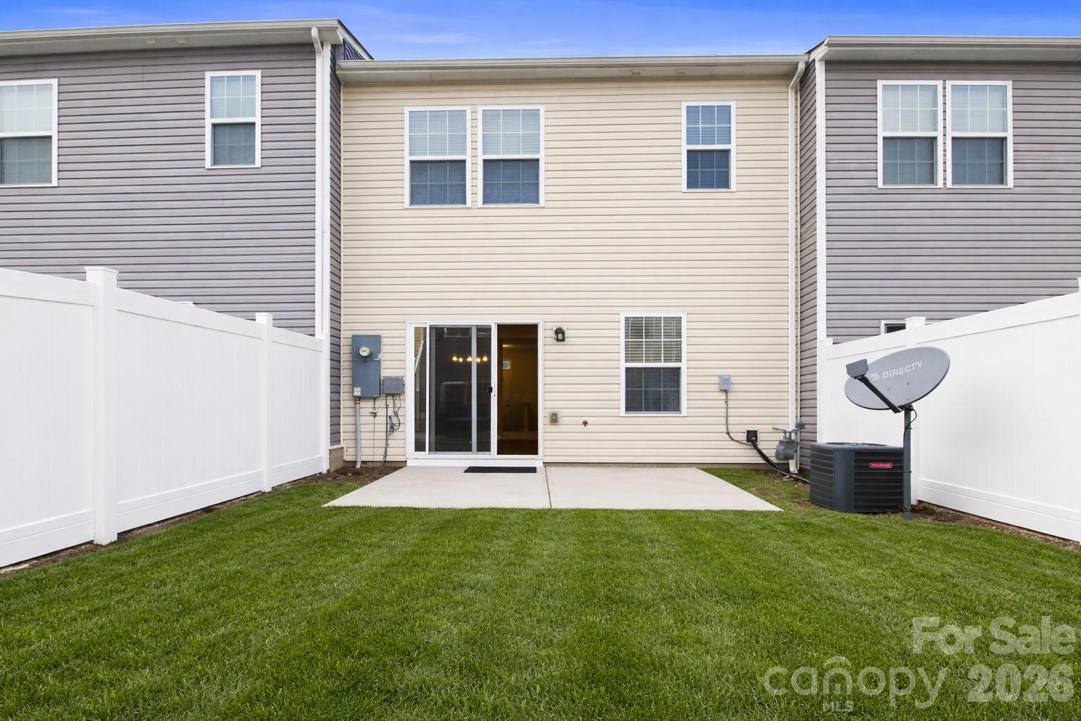 Mariners Pointe at Smithstone - Residential