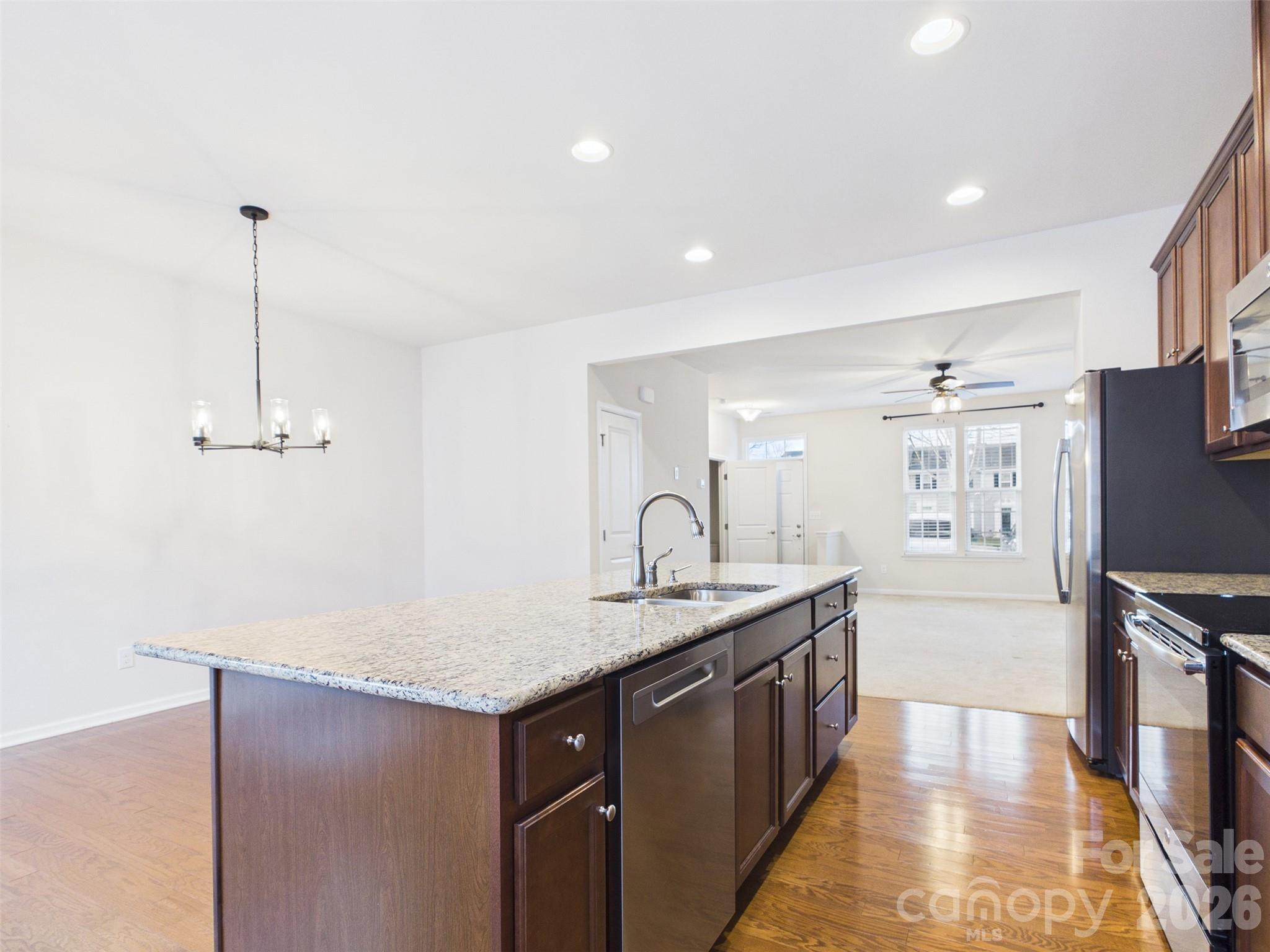 Mariners Pointe at Smithstone - Residential