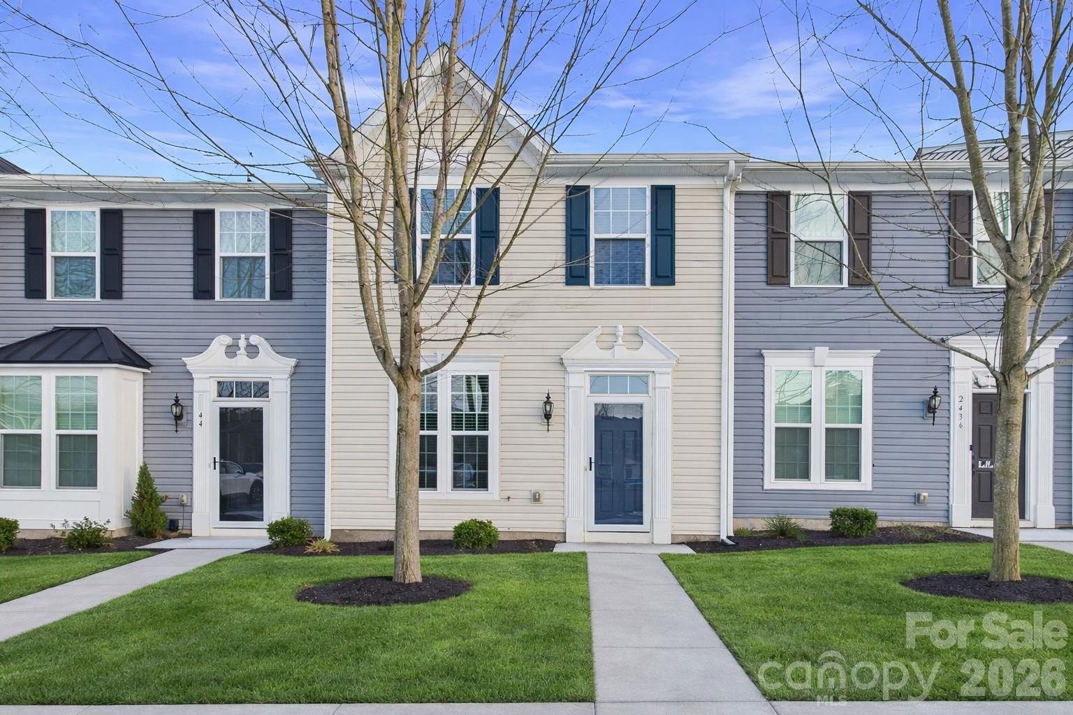Mariners Pointe at Smithstone - Residential