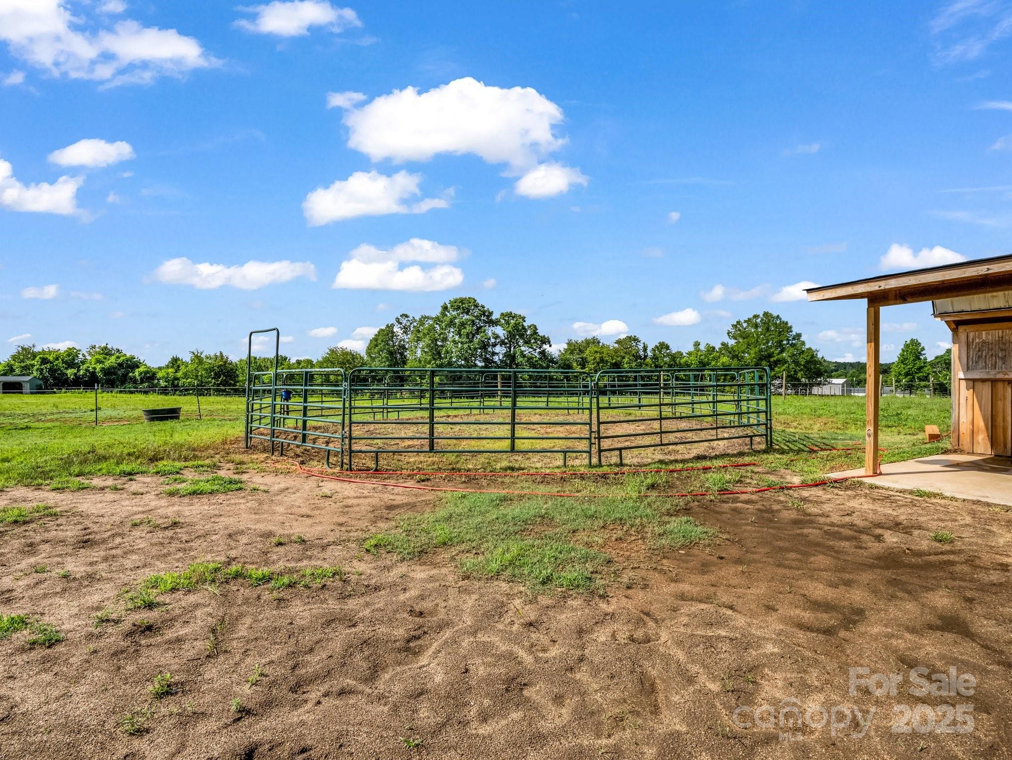 847 Crowe Dairy Road