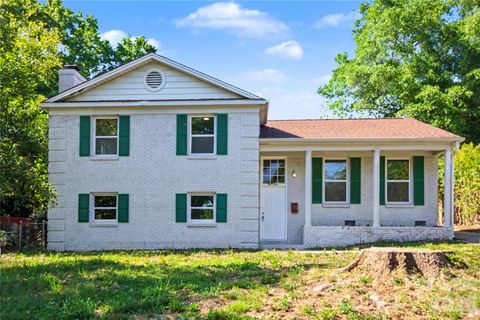 5439 Kerry Lane Charlotte NC 28215