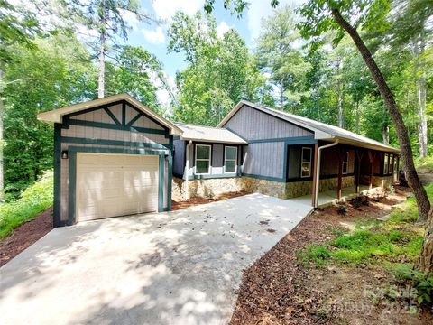 Photo of 93 Badger Run, Hendersonville, NC 28739 (MLS # 4273888)