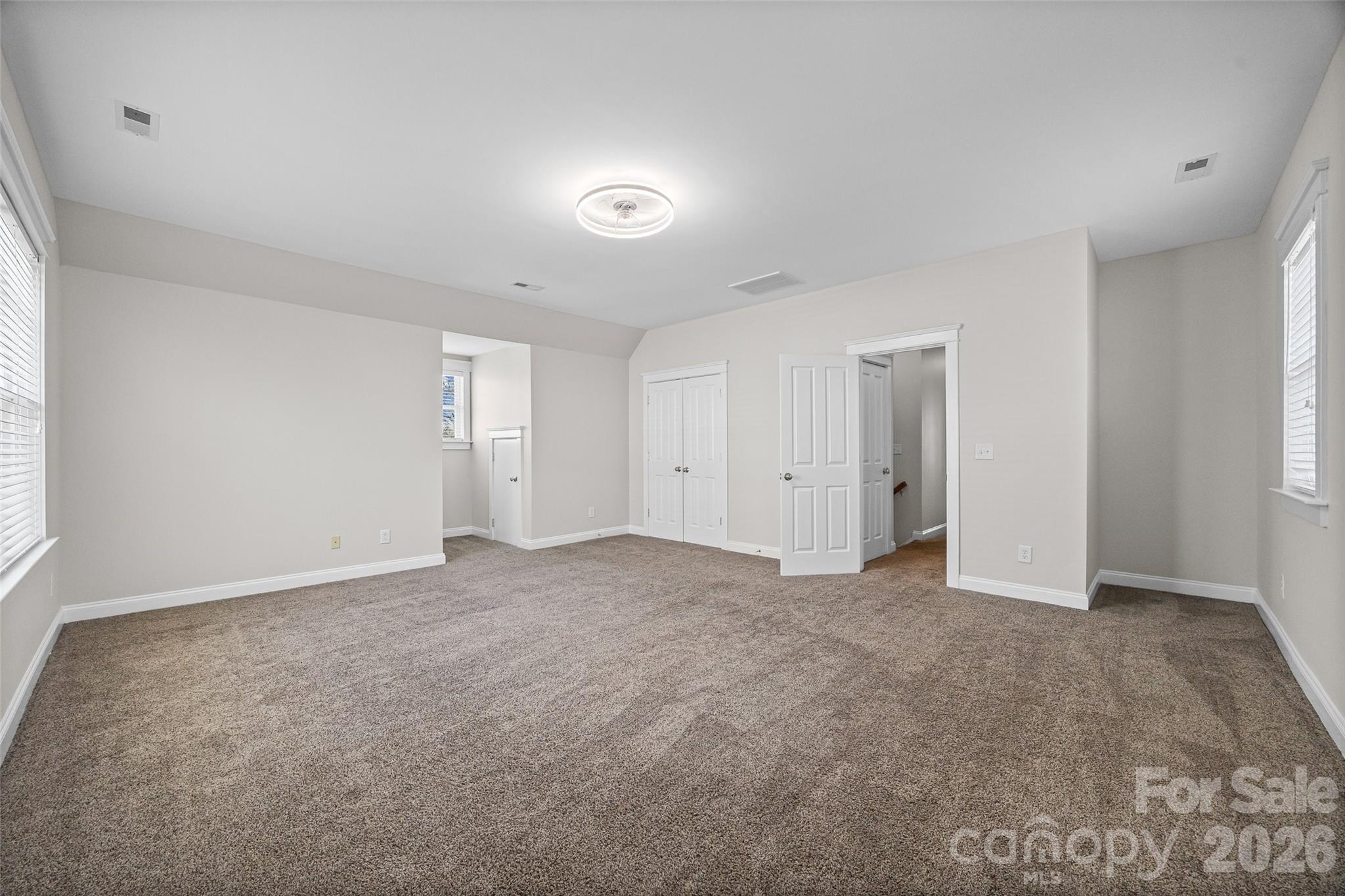 Hunters Run - Residential