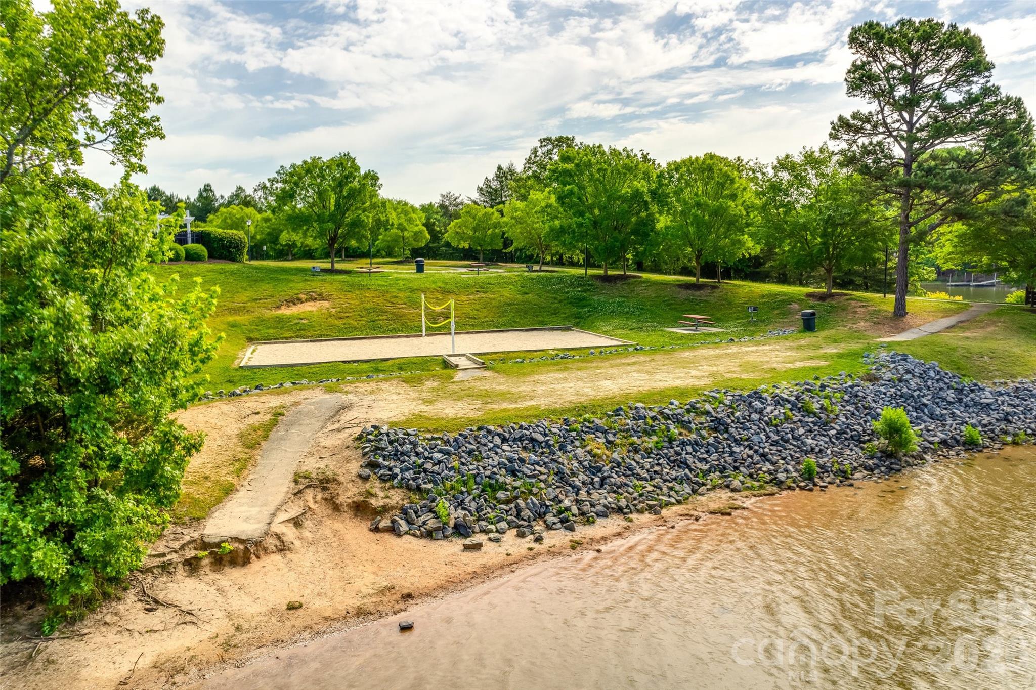 Hunters Run - Residential