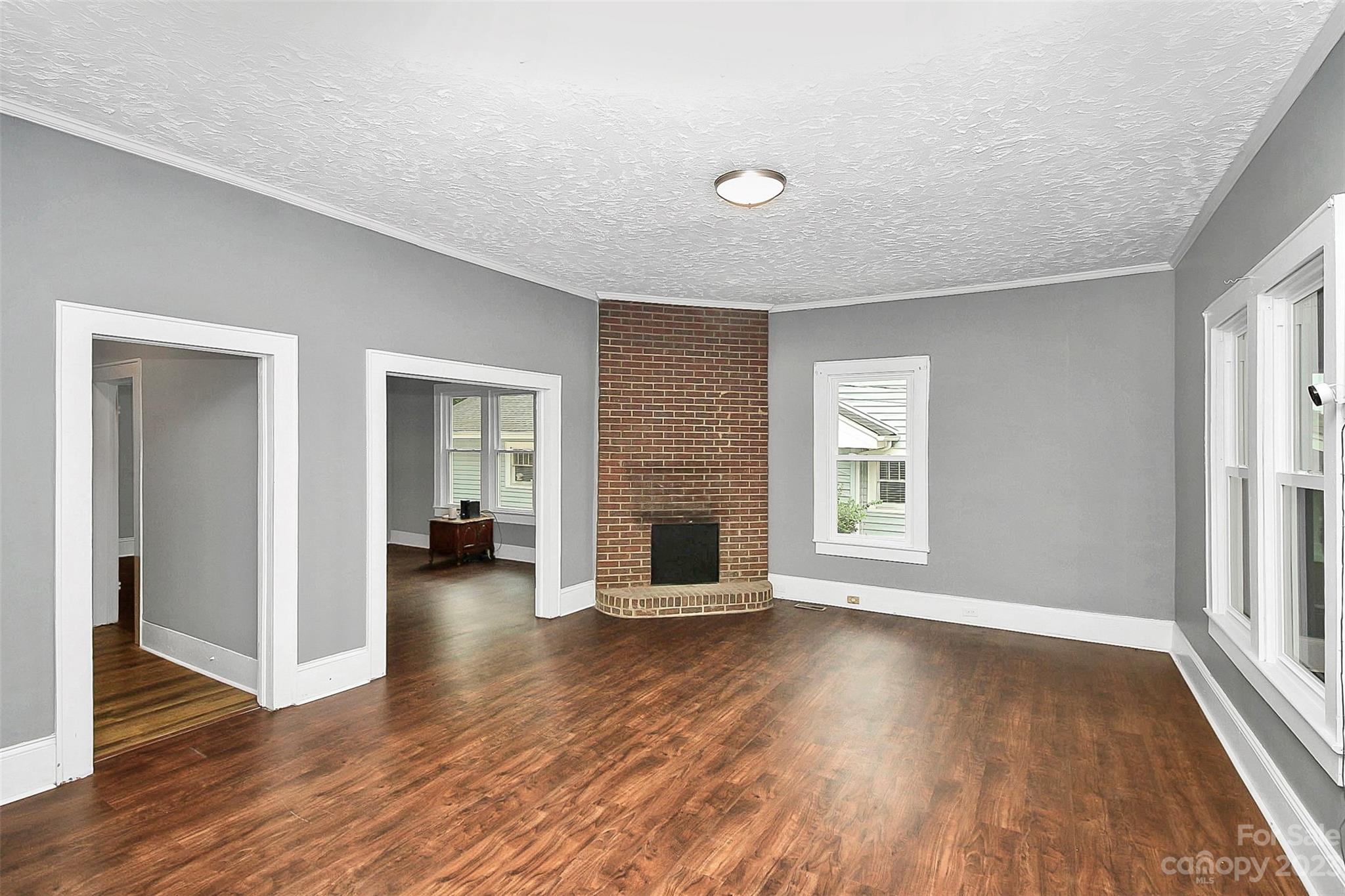 Hanna Groves - Residential