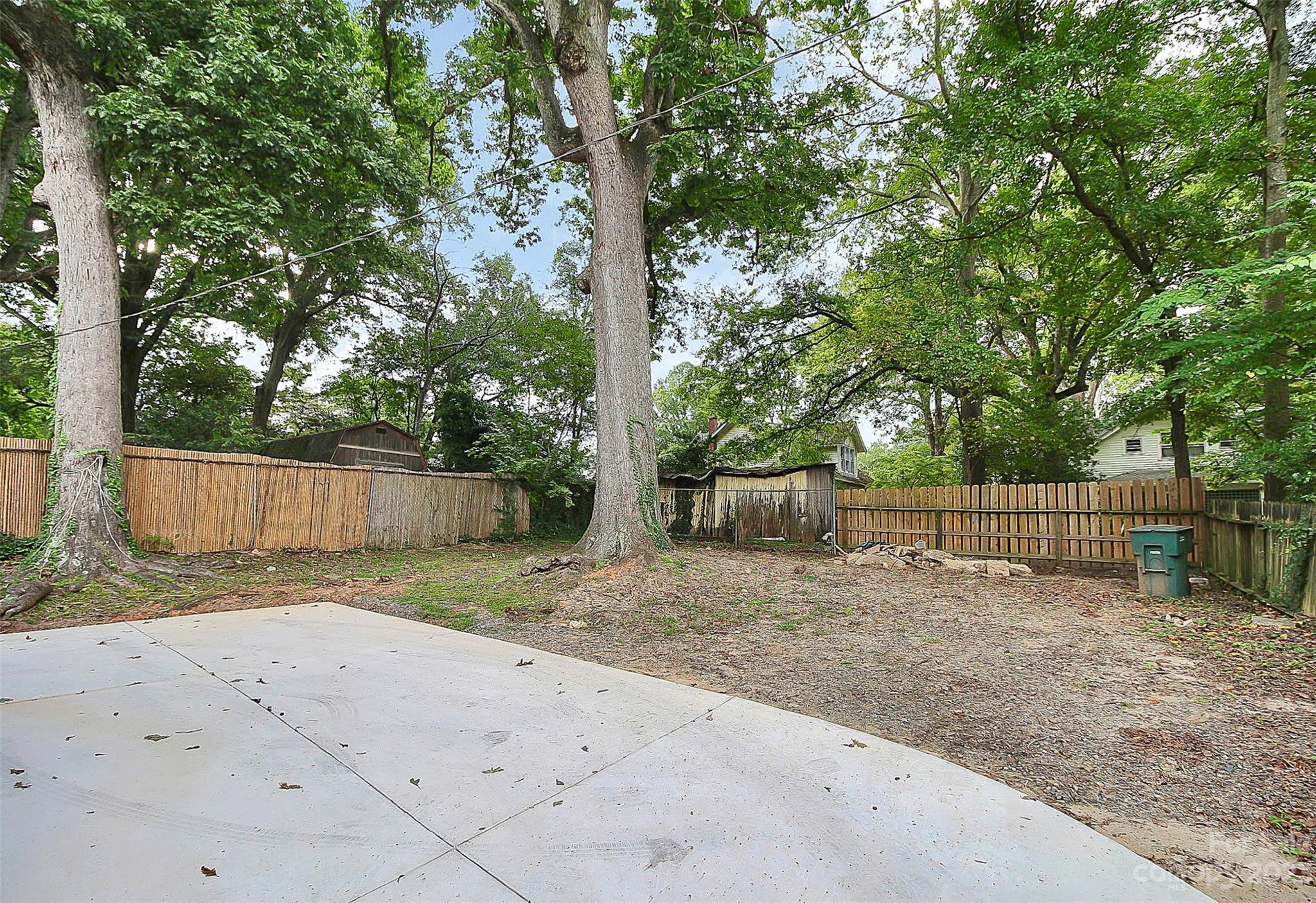 Hanna Groves - Residential