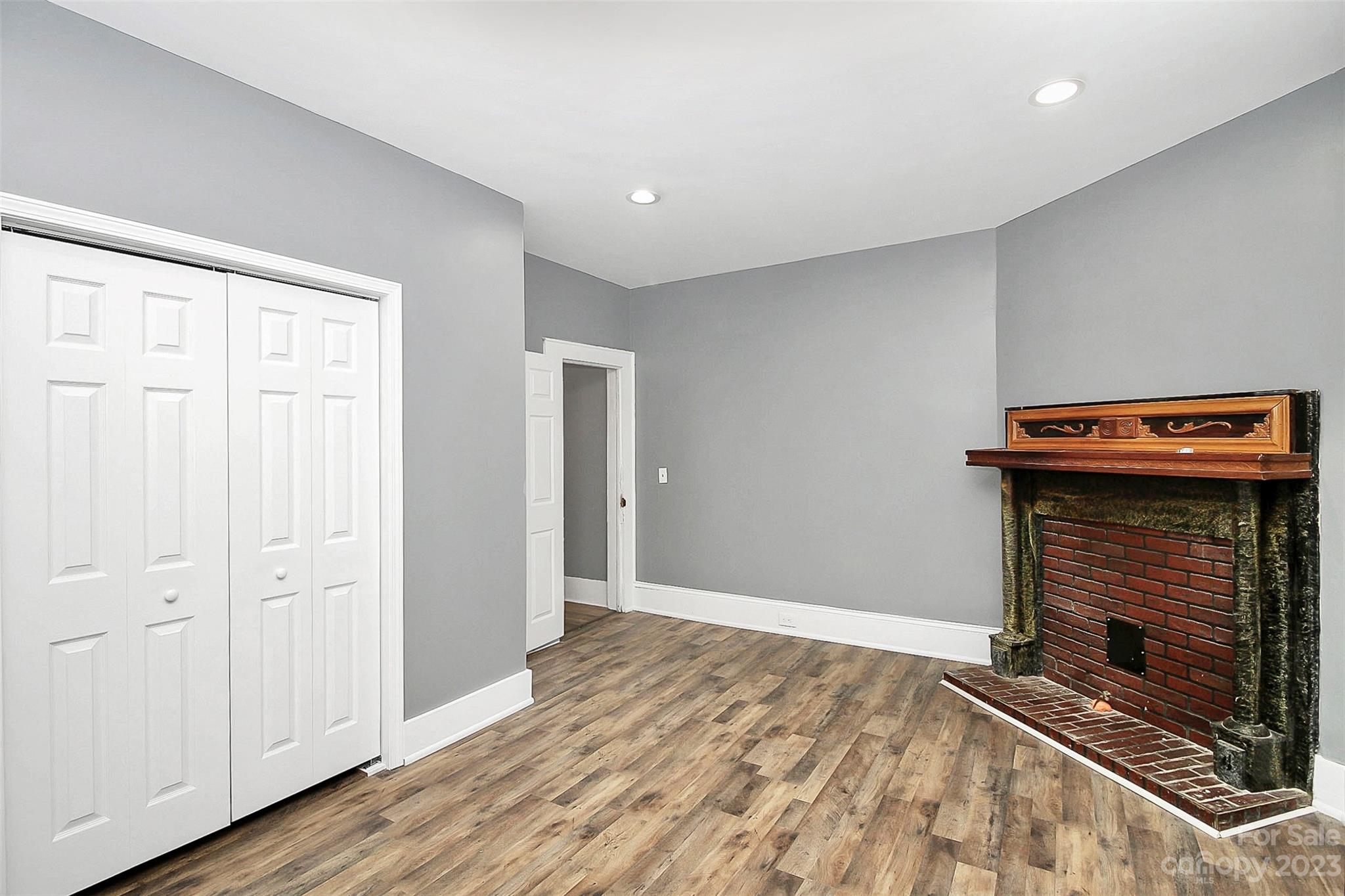 Hanna Groves - Residential