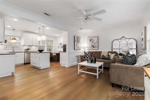 Photo of 405 Hillcrest Drive, Huntersville, NC 28078 (MLS # 4330627)