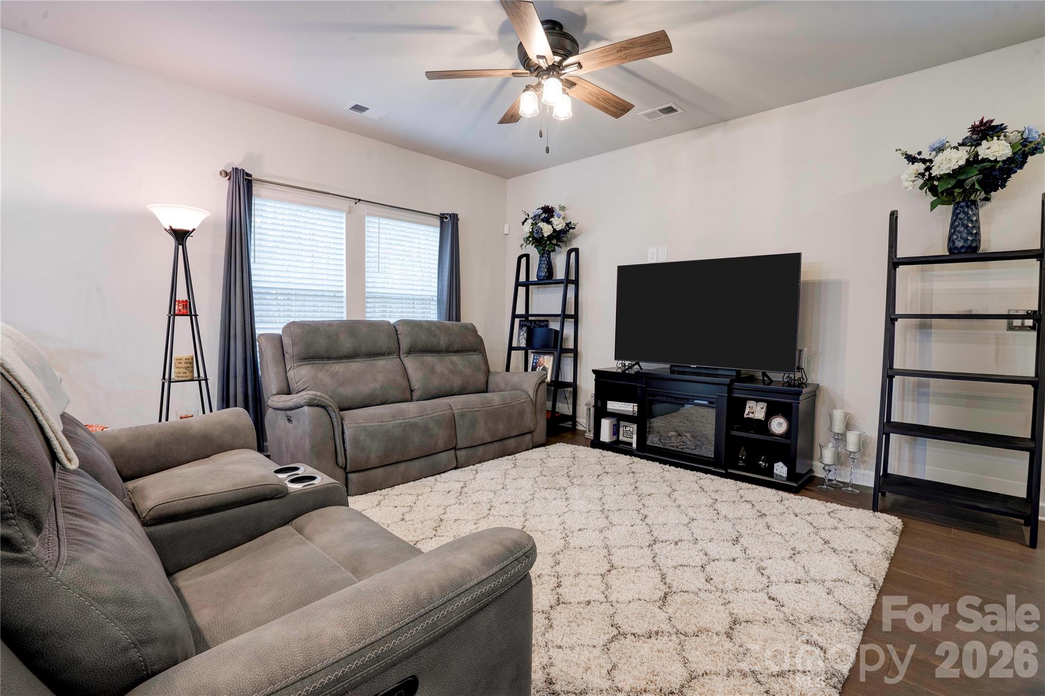 Seattle Crossing - Residential