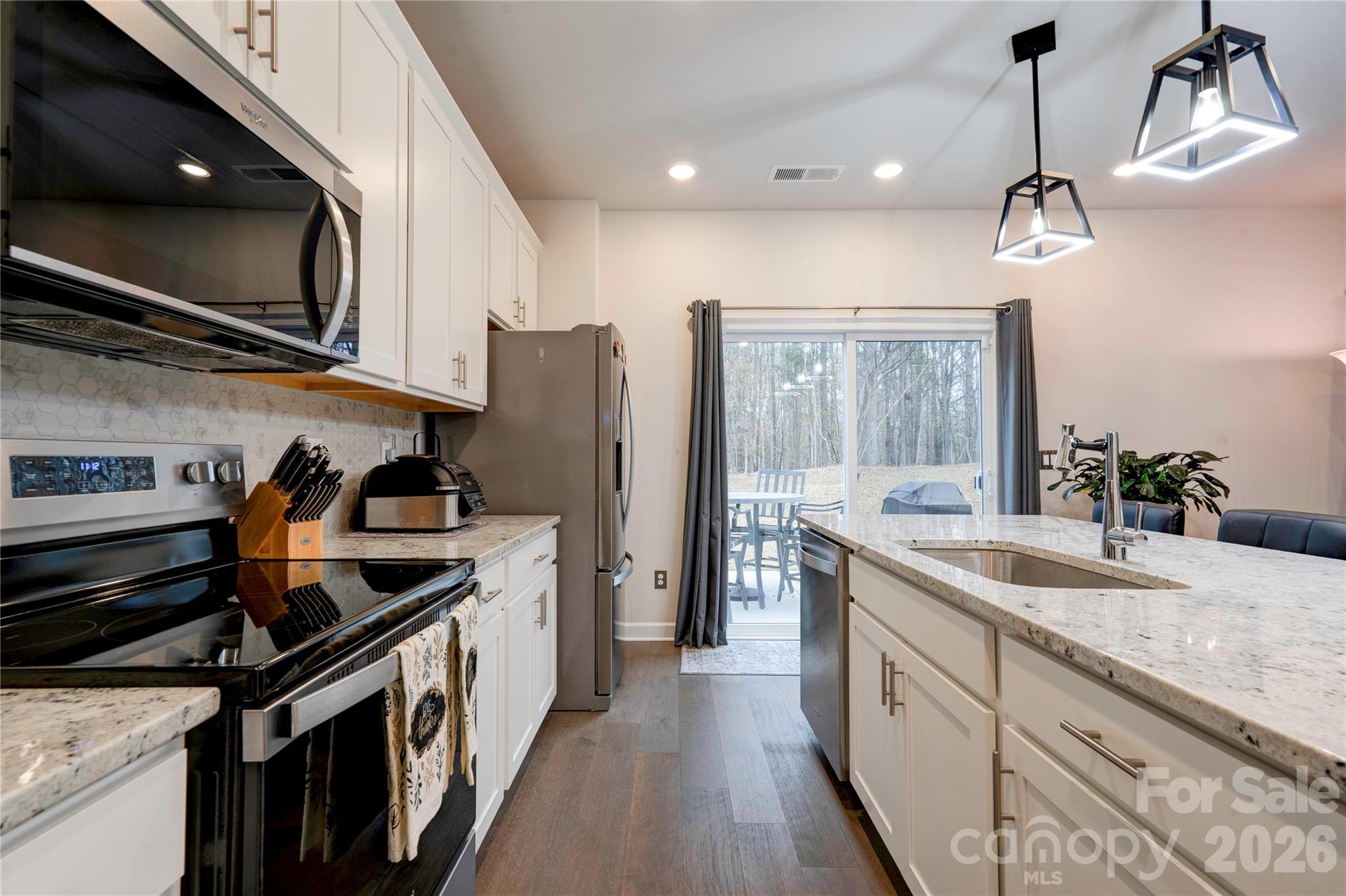 Seattle Crossing - Residential