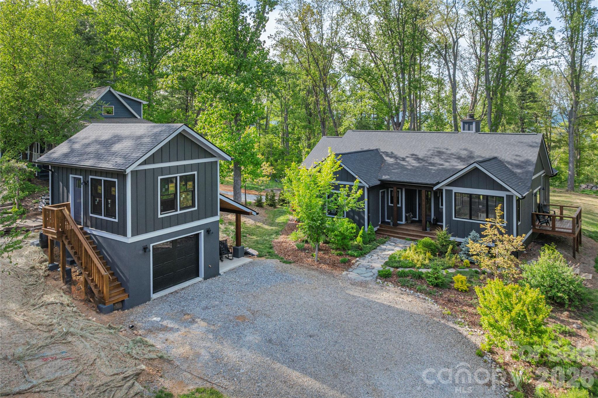 660 Elk Mountain Scenic Highway