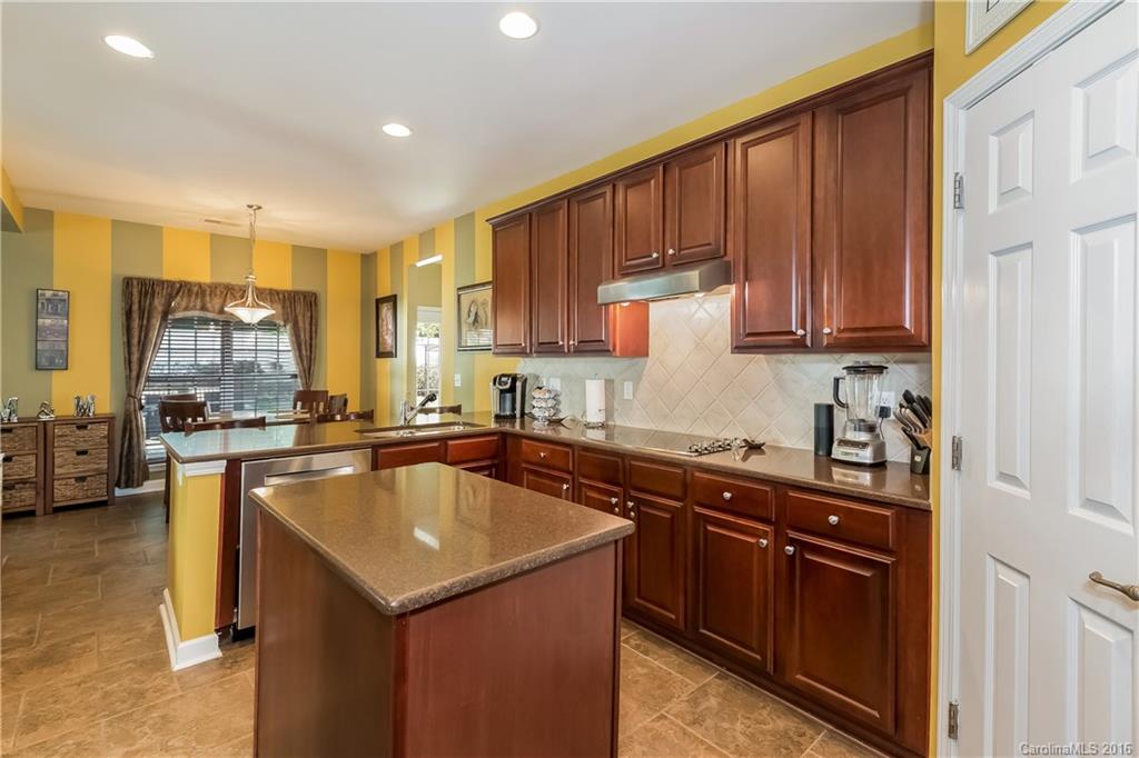 Chadwyck At Regent Park - Residential