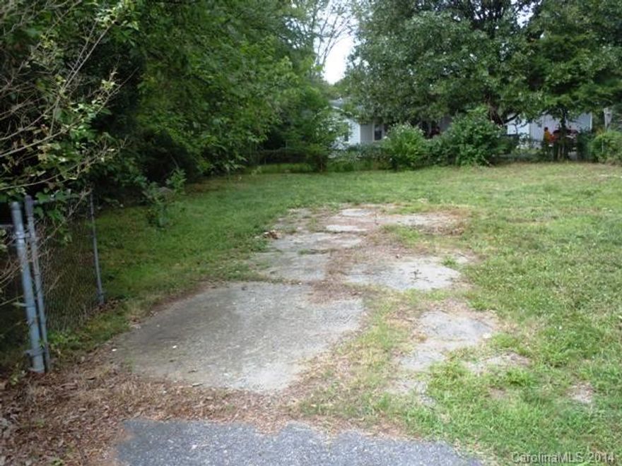 Level lot, once had a home. Home removed several years prior and now awaits your desires.