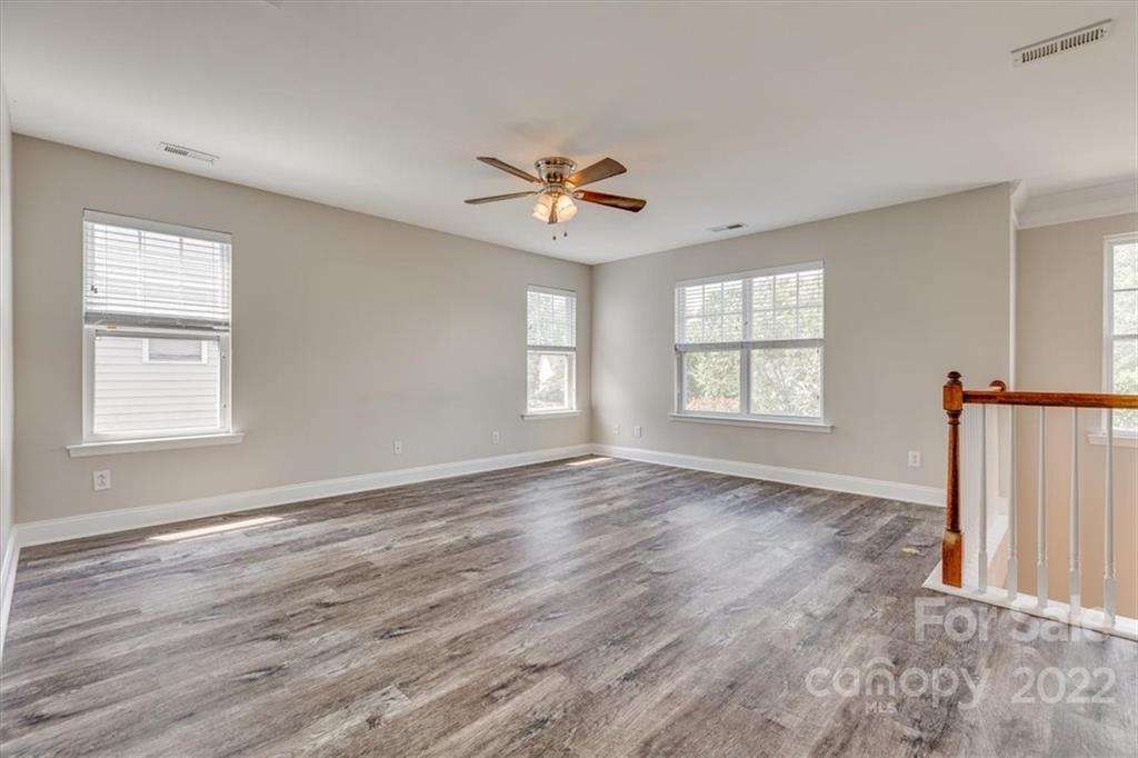 Taylor Glenn - Residential