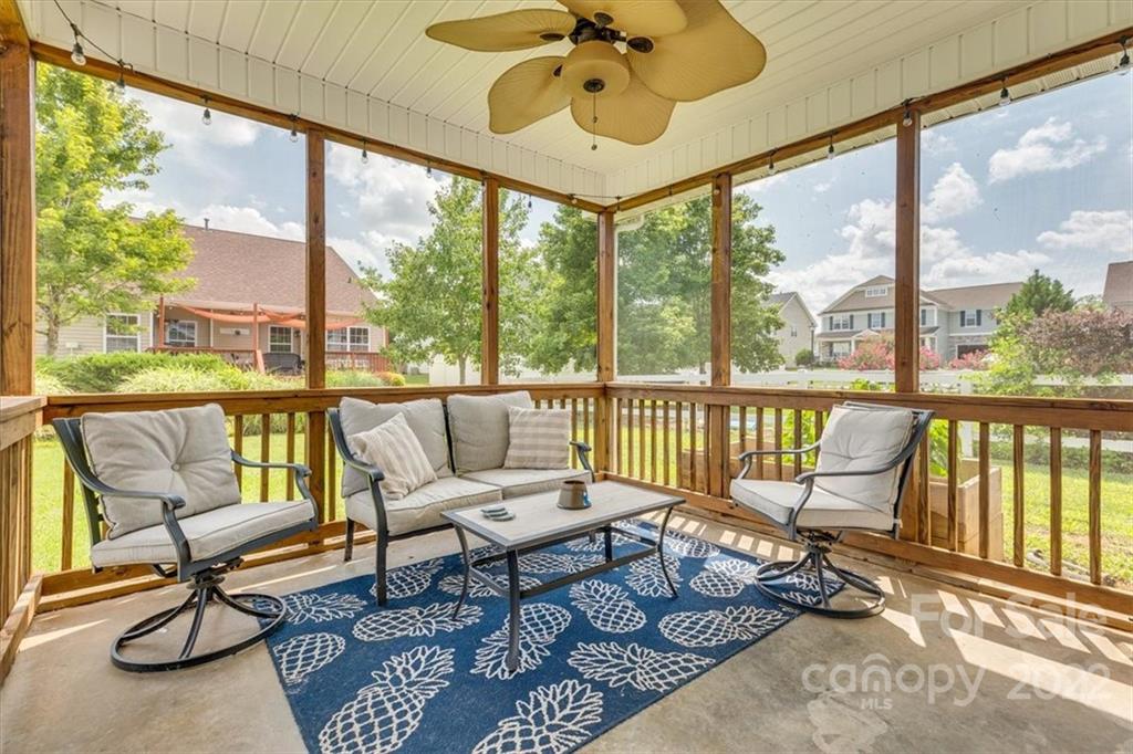 Taylor Glenn - Residential