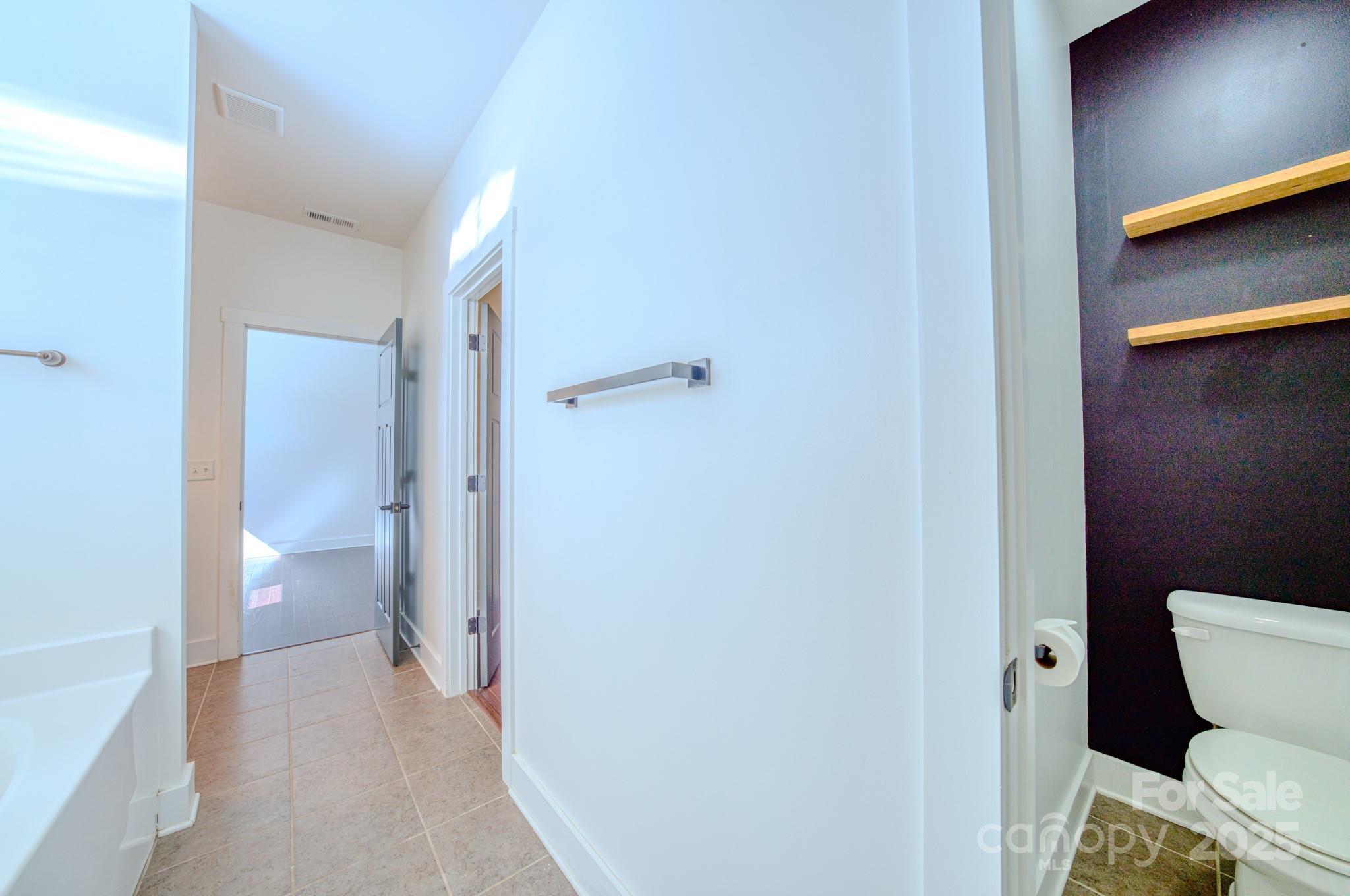 Oakley Cottages - Residential