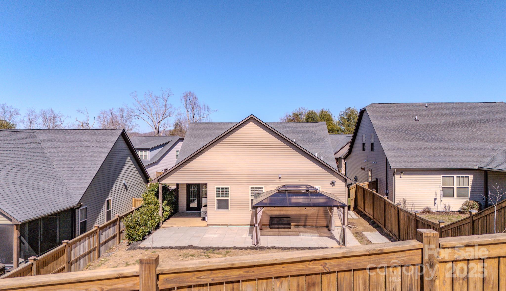 Oakley Cottages - Residential