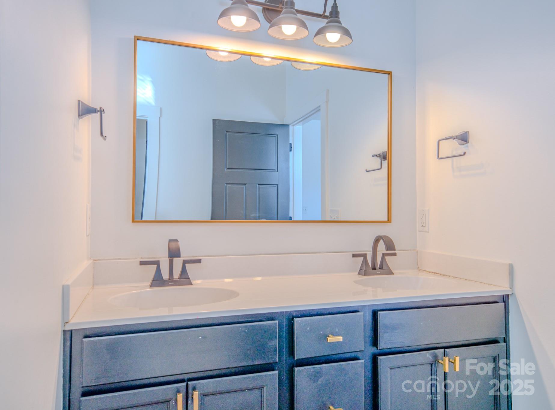 Oakley Cottages - Residential