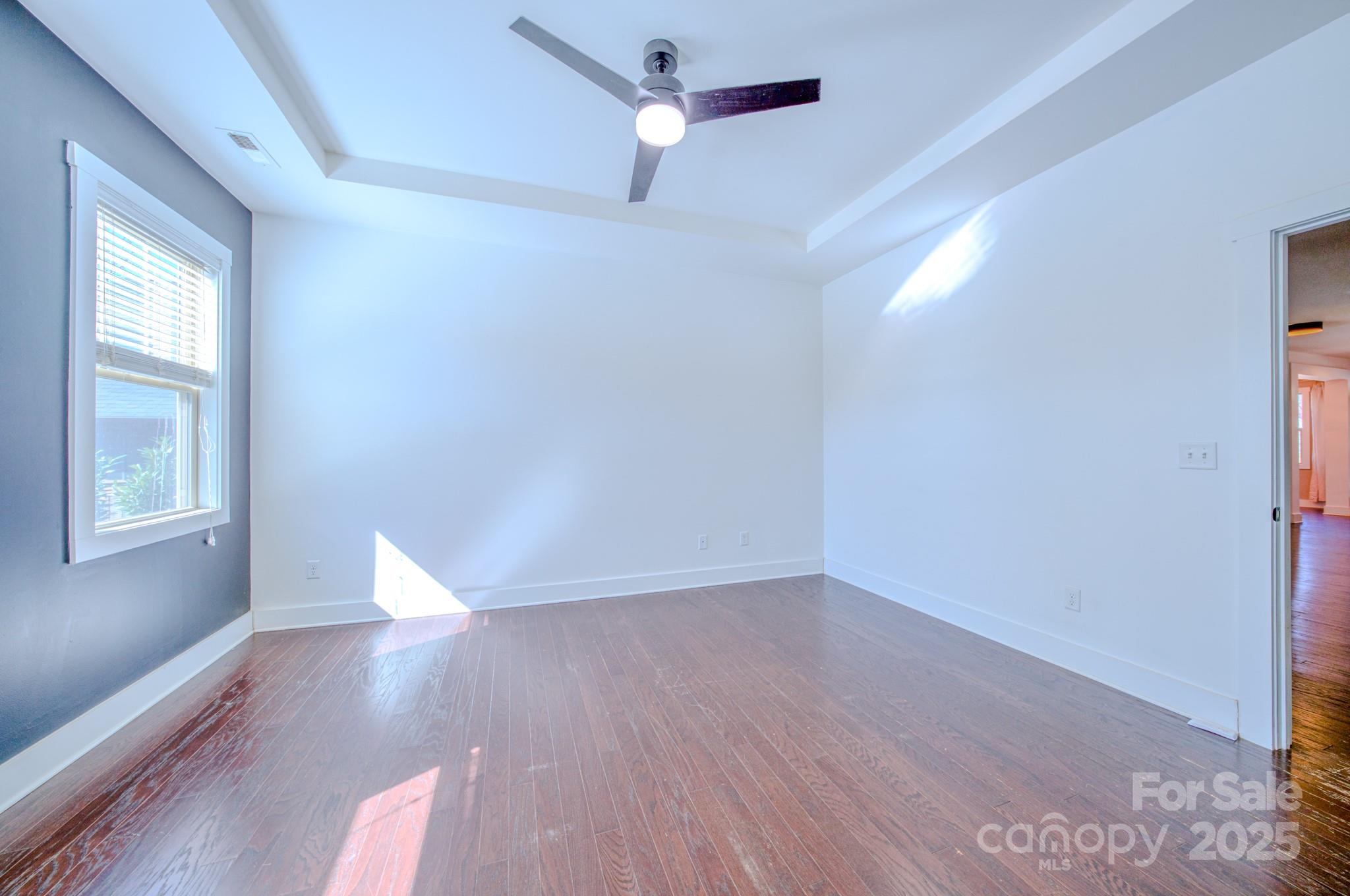 Oakley Cottages - Residential