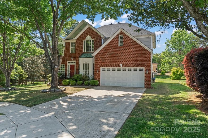 Premium Lot in Sought-After Highland Creek!
Situated on one of the largest lots in the subdivision, this beautiful home offers exceptional space and comfort in one of the most desirable areas of Highland Creek. Hardwood floors run throughout the home, creating a warm and inviting feel.
The kitchen is ideal for both everyday living and entertaining, featuring a bay window with an eat-in bar, 42” cabinets, a center island, and a Butler’s pantry. Step outside to a large custom deck—perfect for relaxing or hosting—overlooking the expansive, private backyard.
Upstairs, you’ll find spacious bedrooms, including a Jack-and-Jill bathroom for added convenience. The fully encapsulated and conditioned crawl space adds energy efficiency and peace of mind, and the reverse osmosis water system is an added bonus.
Don’t miss this opportunity to live in a golfer’s paradise with resort-style amenities just moments away!