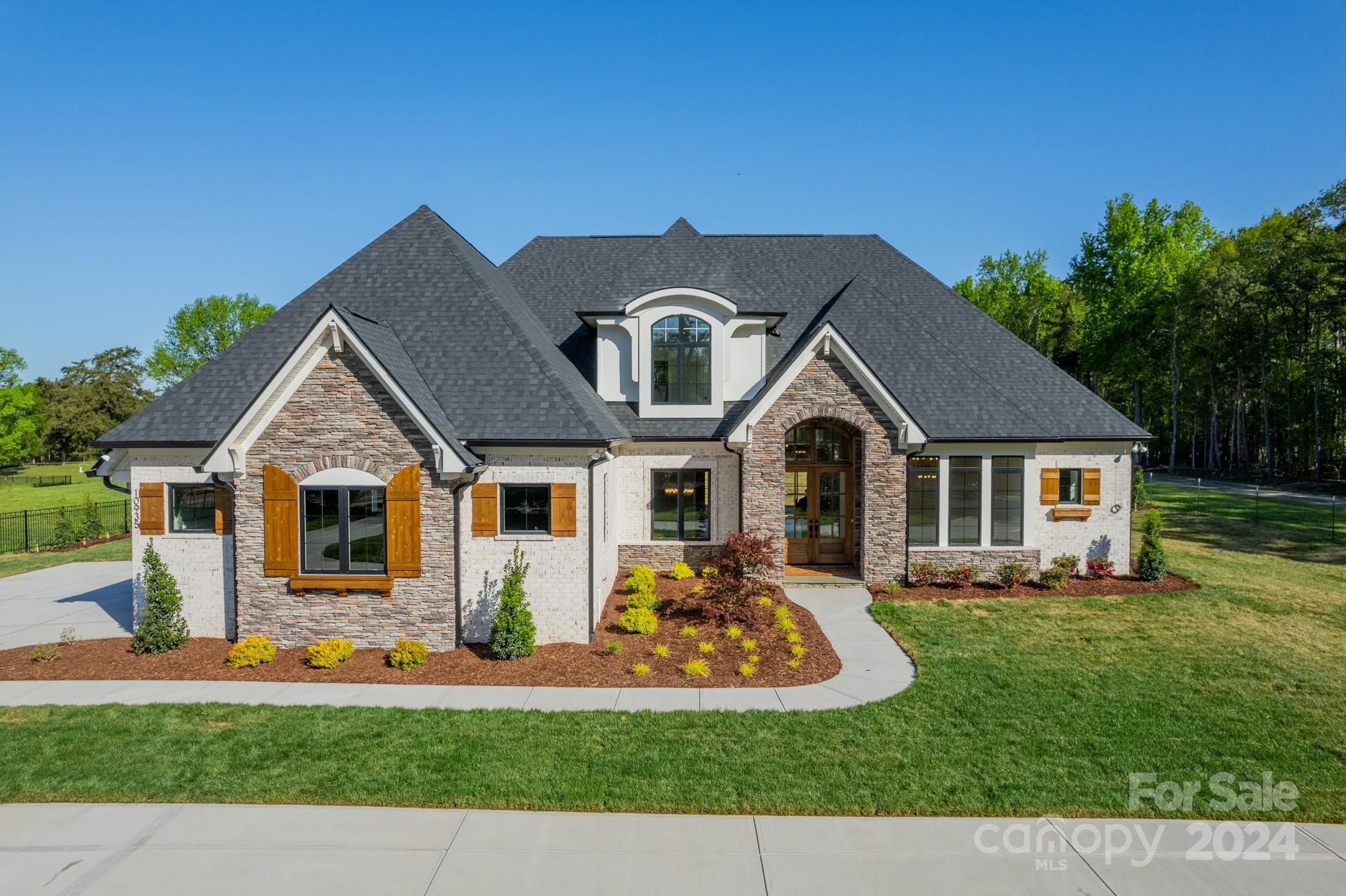 Caroline Acres - Residential