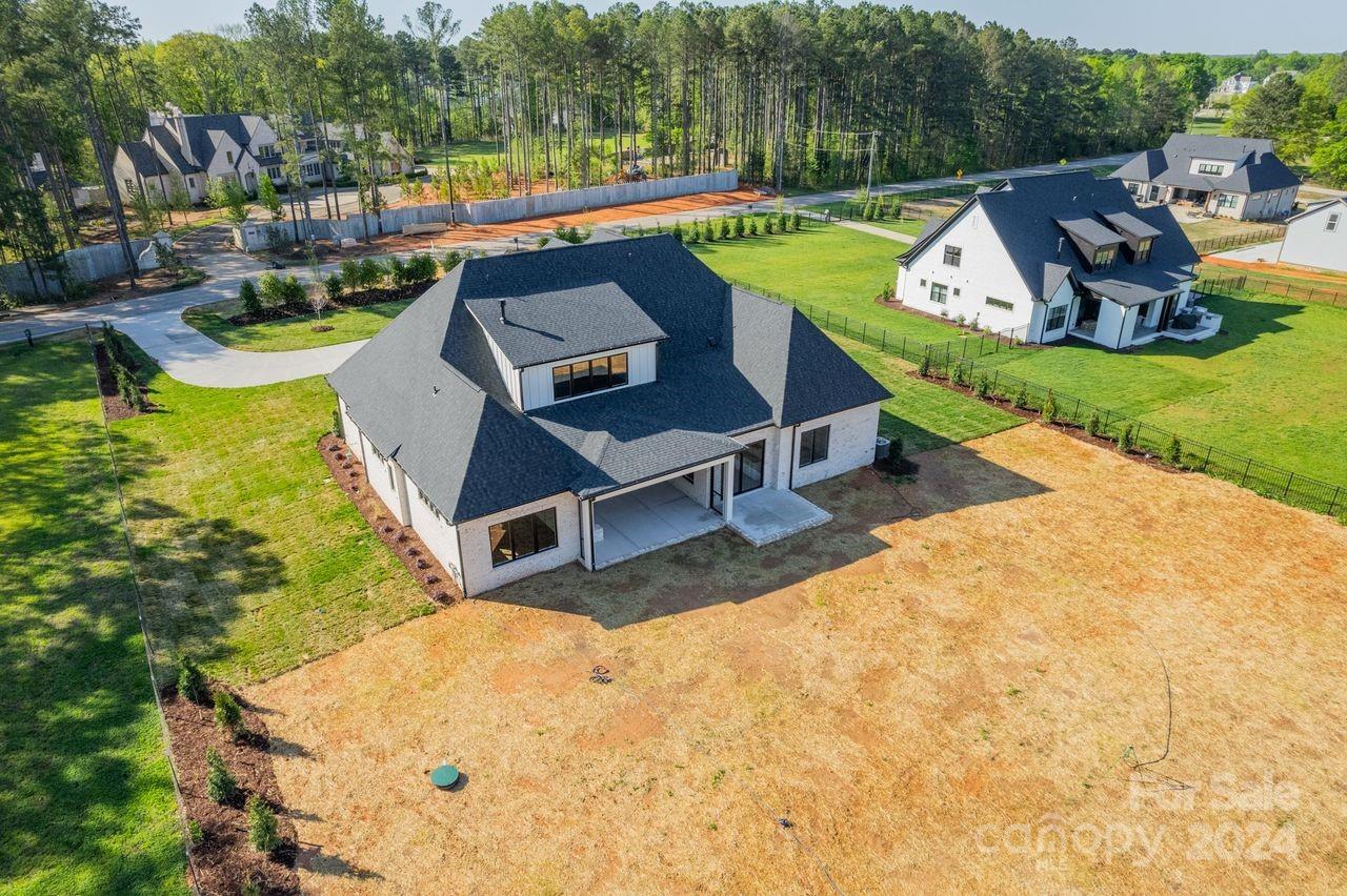 Caroline Acres - Residential