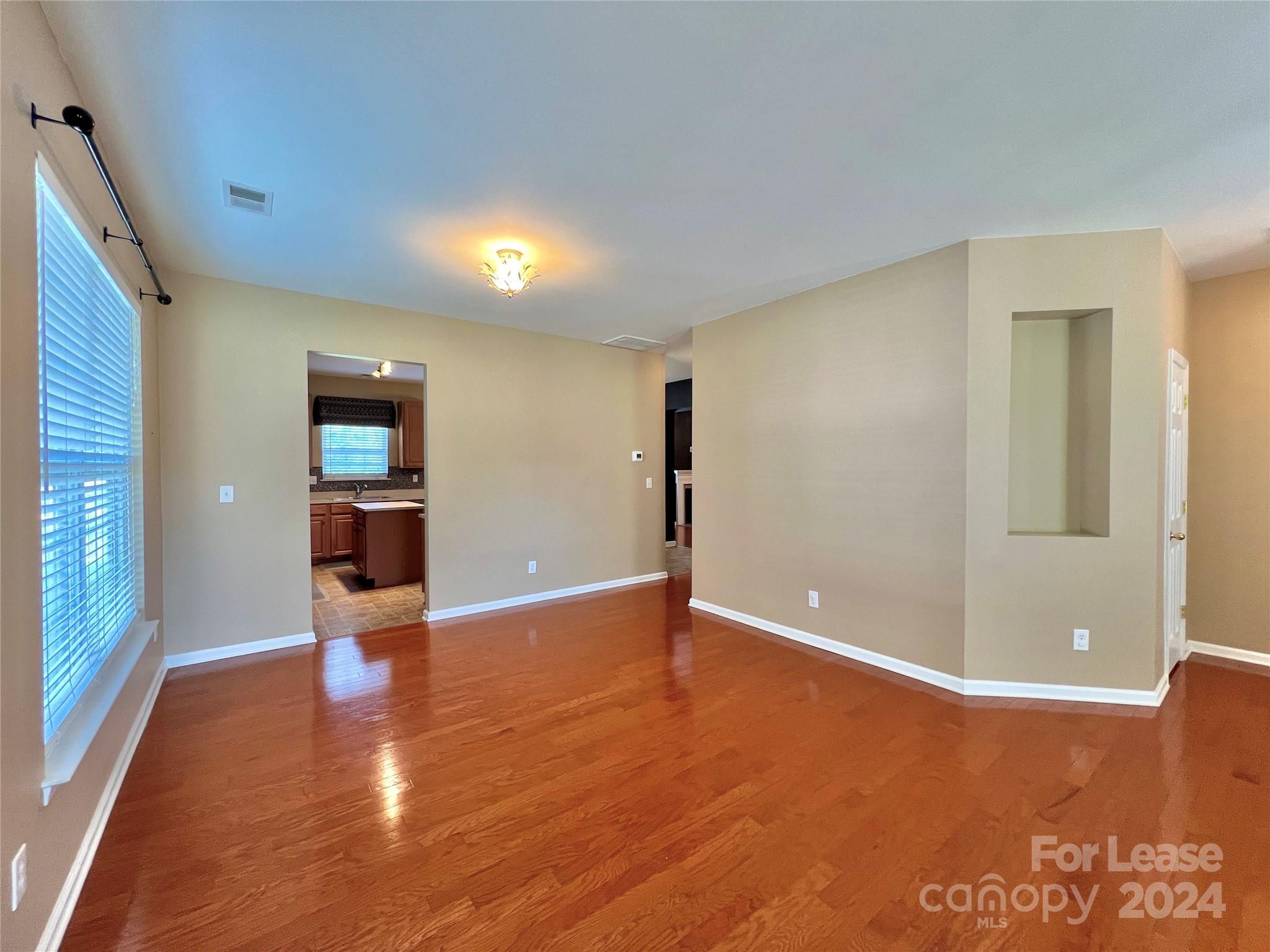 Crismark - Residential Lease