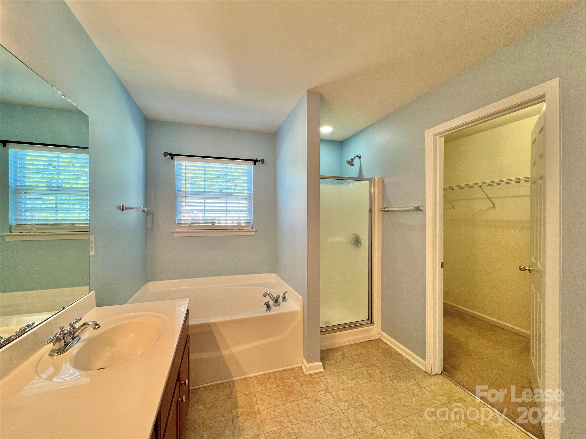 Crismark - Residential Lease