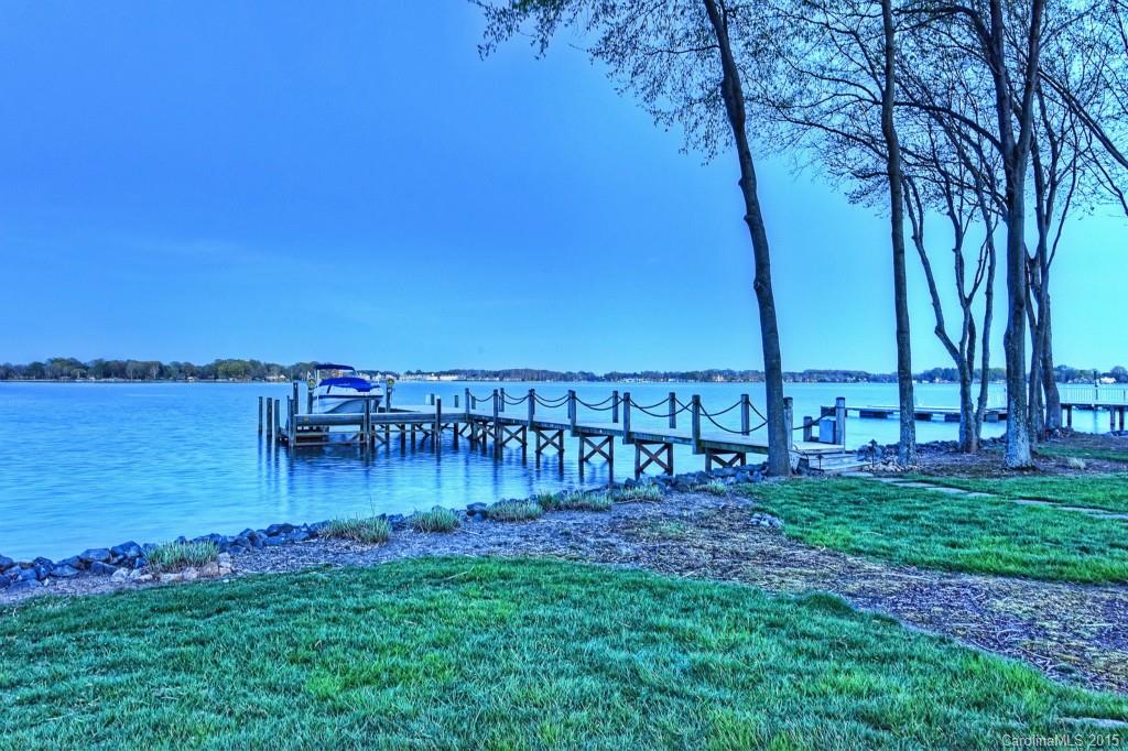 The Peninsula - Residential