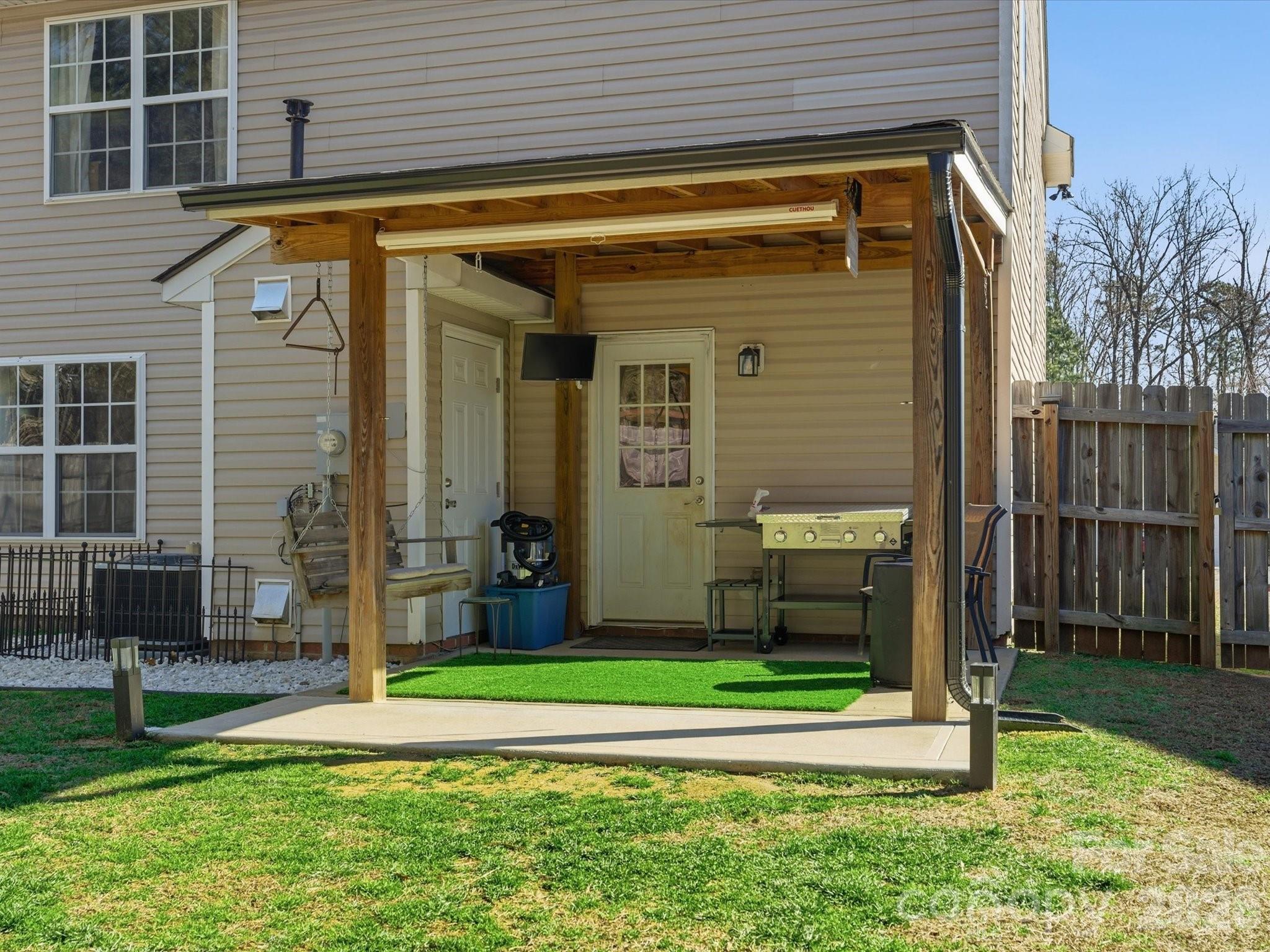 Holly Hills - Residential