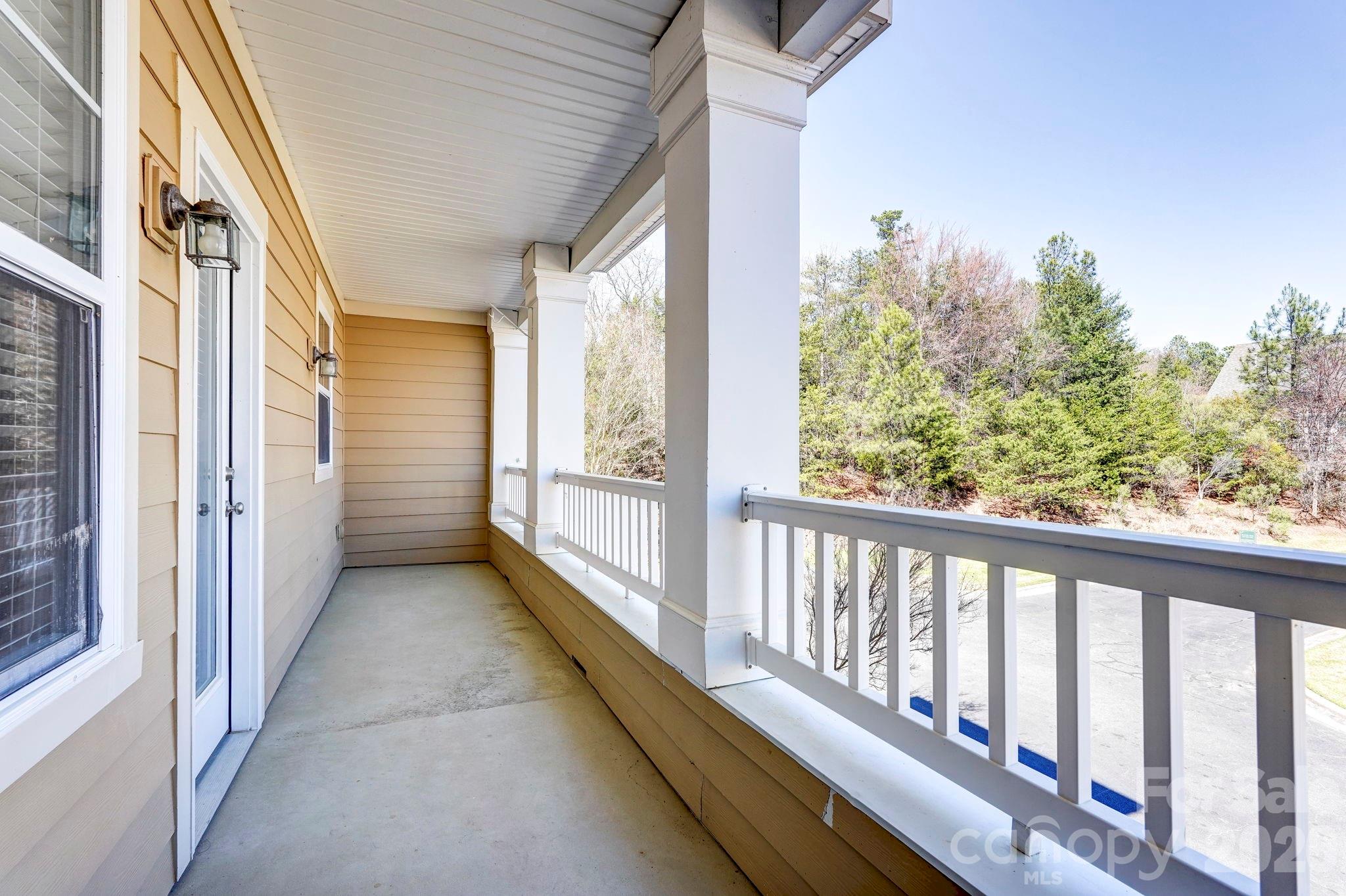 Lake Shore On Lake Wylie - Residential