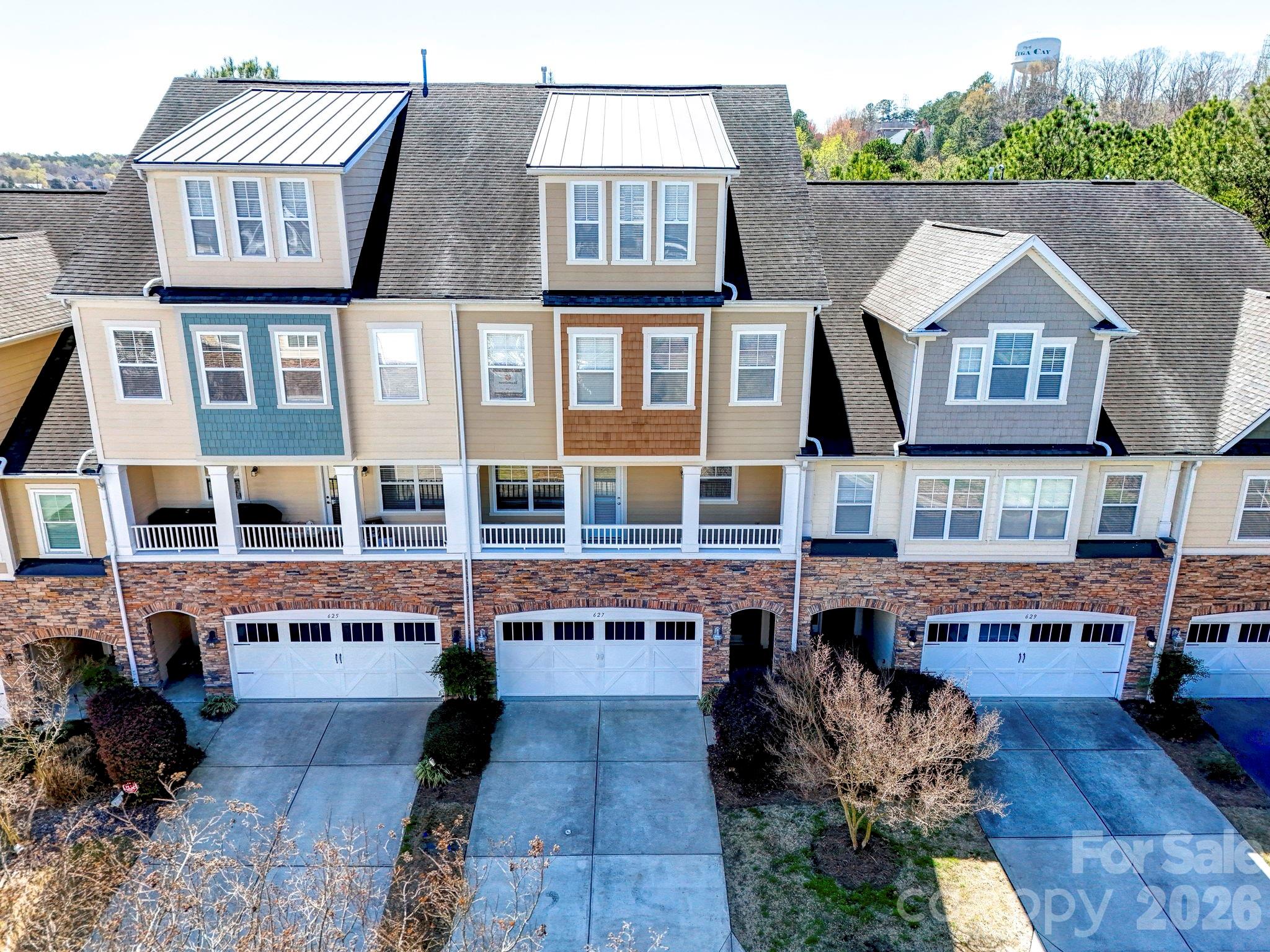 Lake Shore On Lake Wylie - Residential