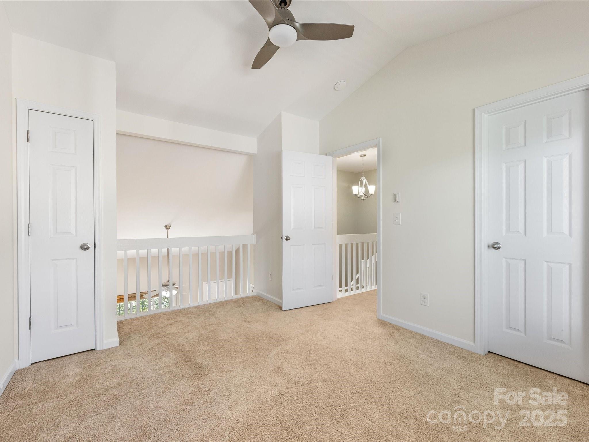 Windsor Trace - Residential