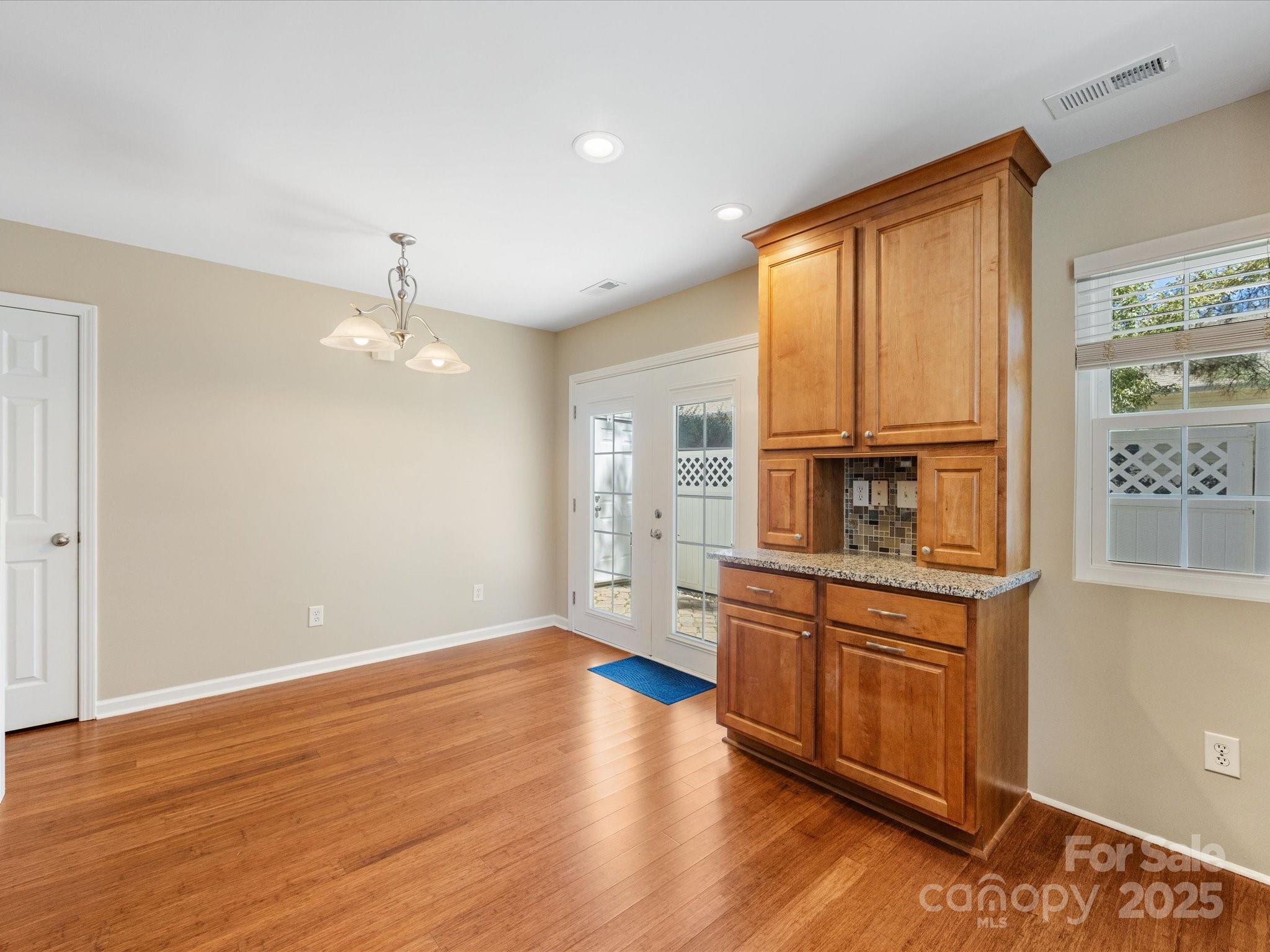 Windsor Trace - Residential