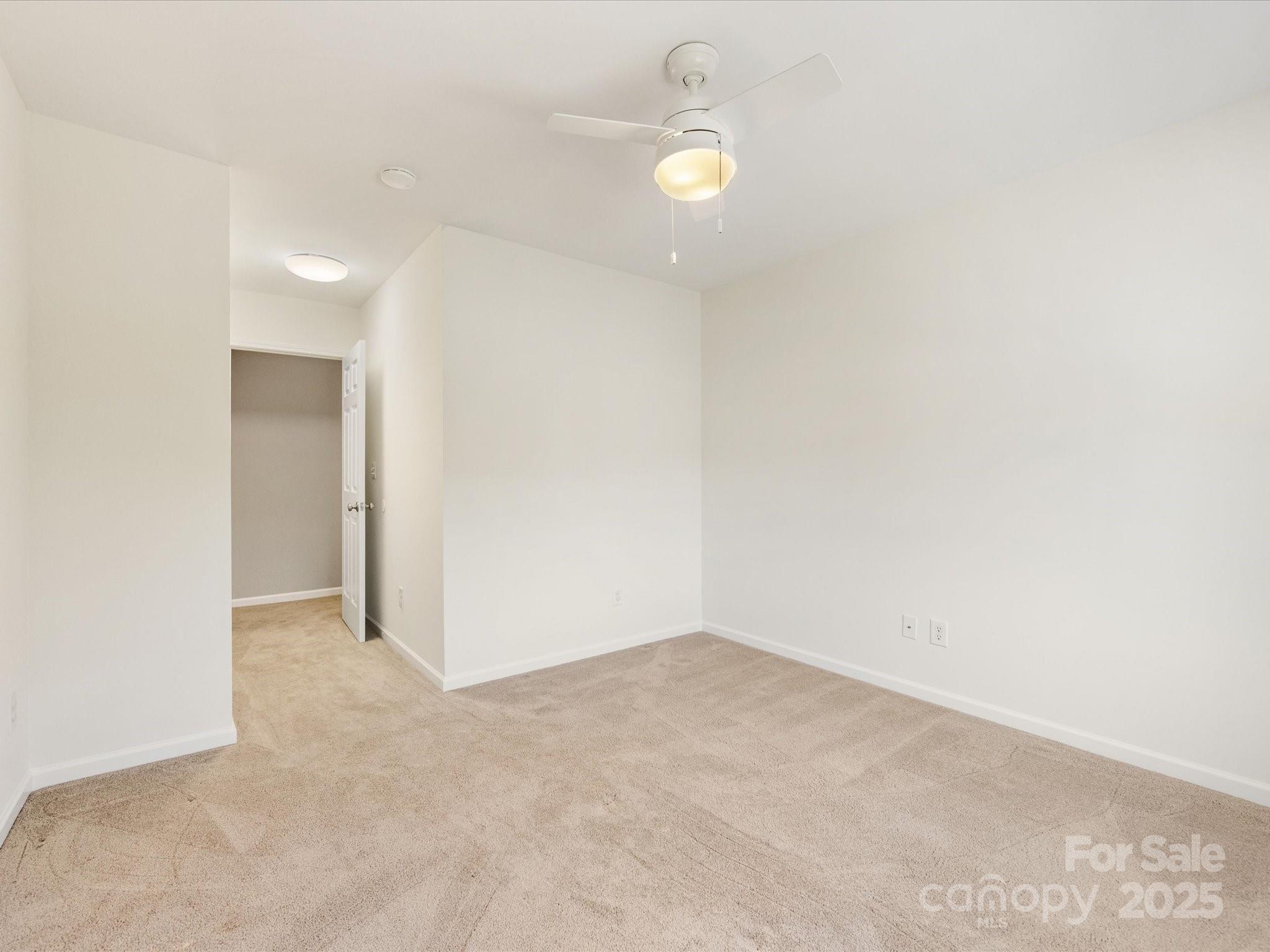 Windsor Trace - Residential