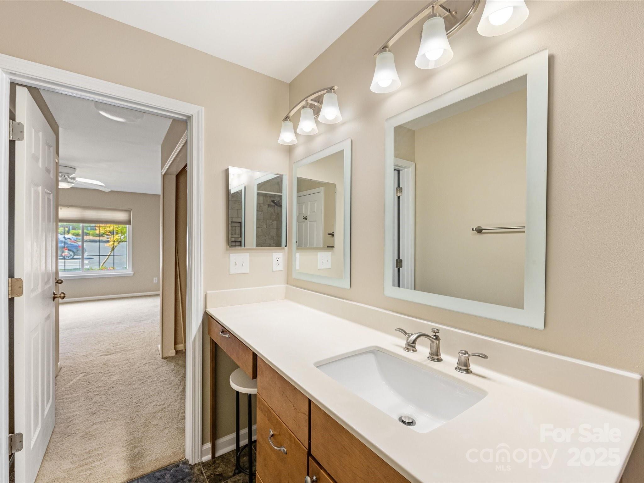 Windsor Trace - Residential