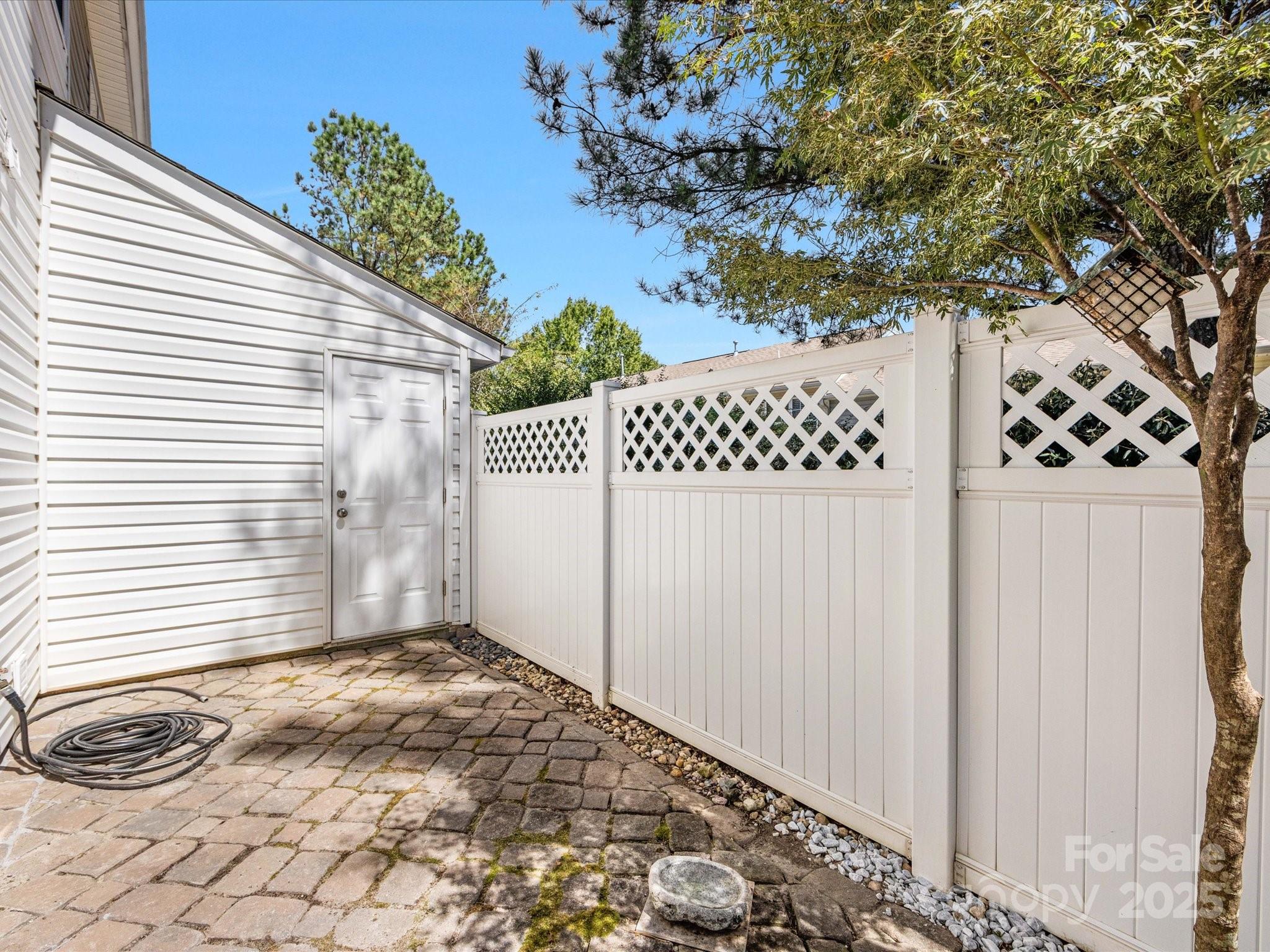 Windsor Trace - Residential