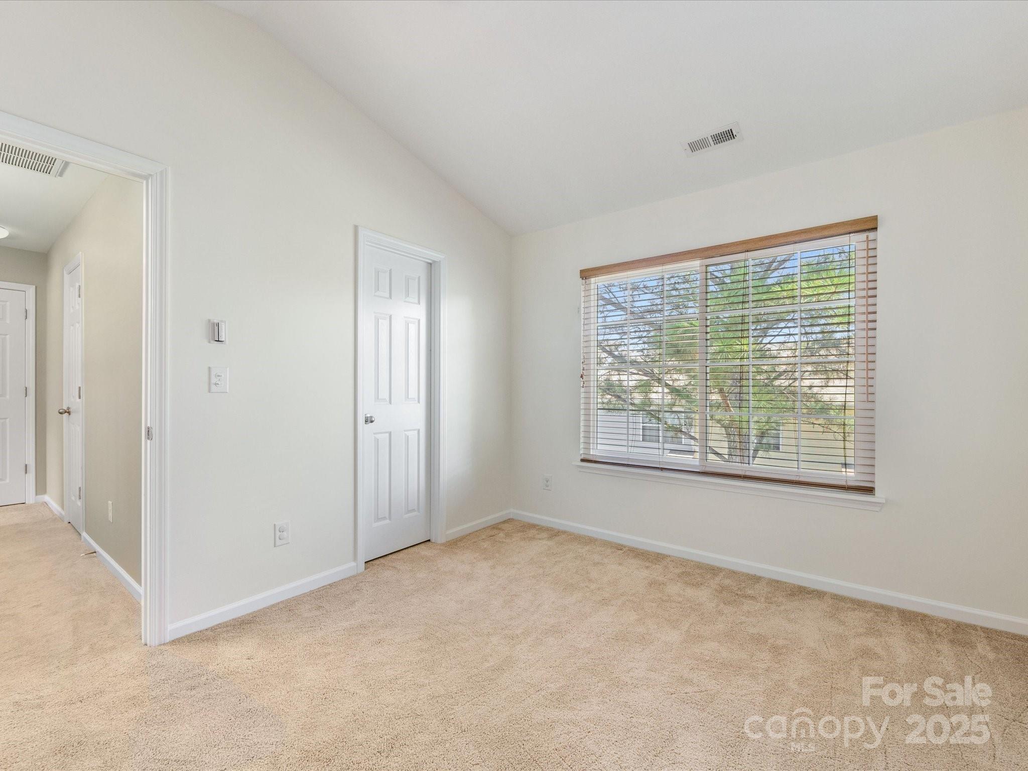 Windsor Trace - Residential