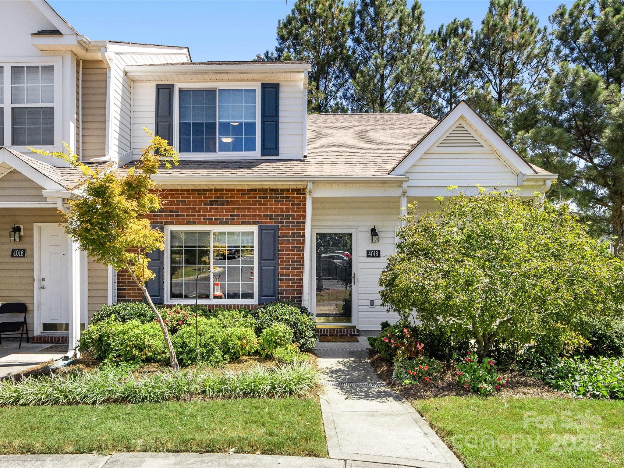 Windsor Trace - Residential