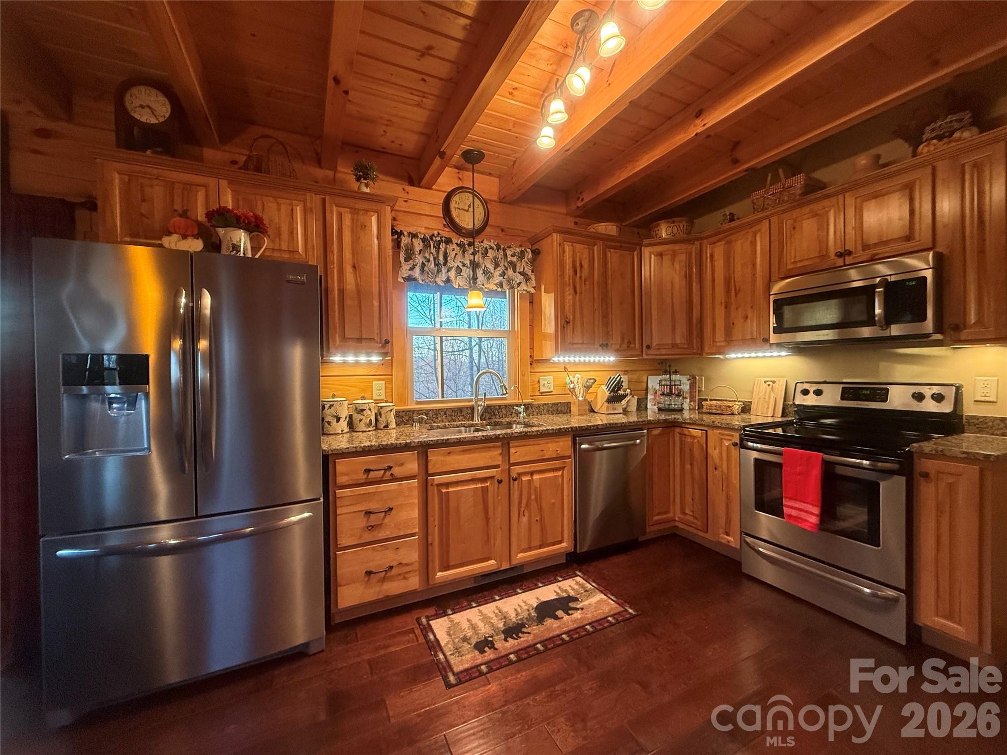 Hidden Lake - Residential