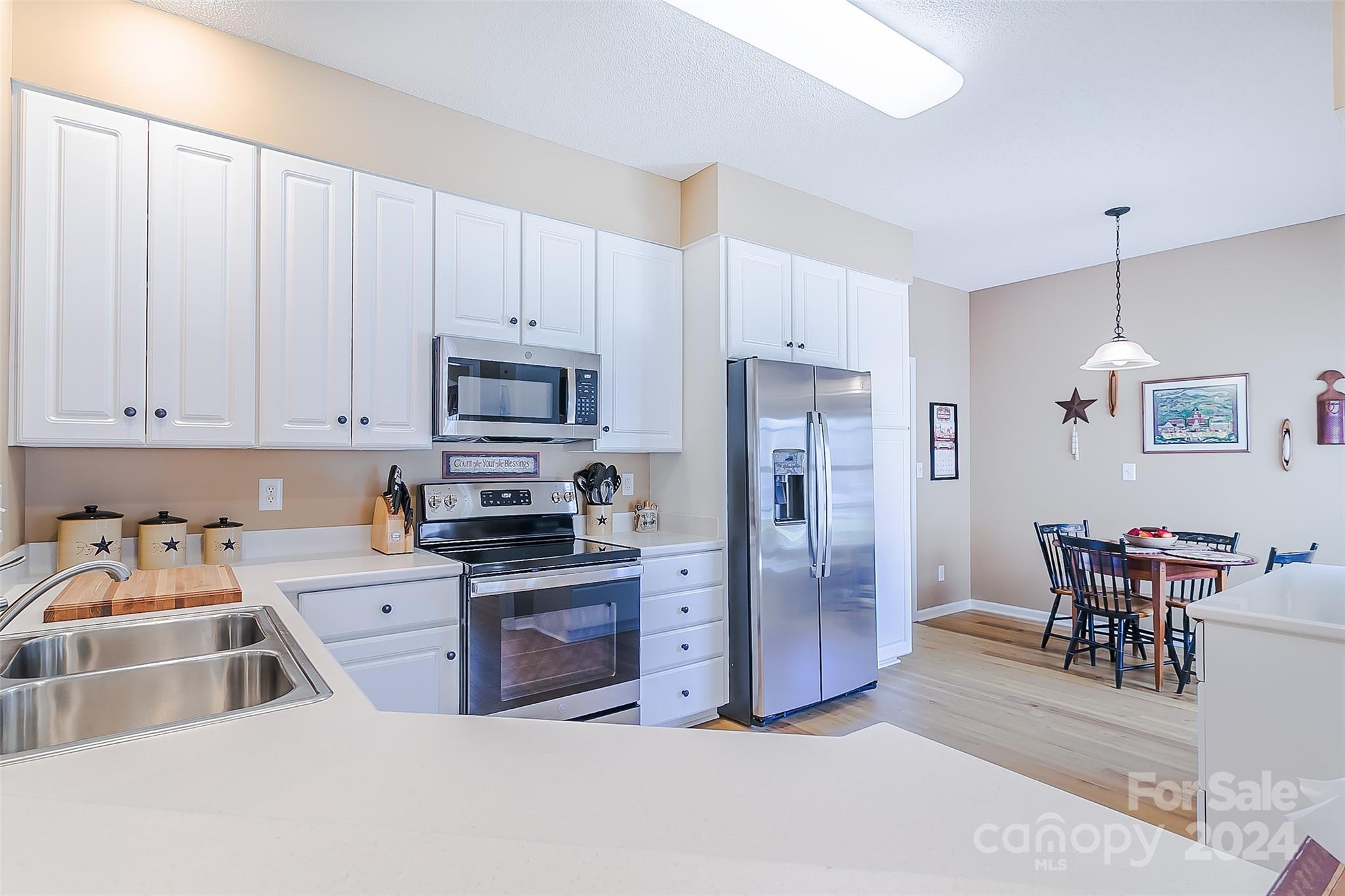 Deerlake Village - Residential