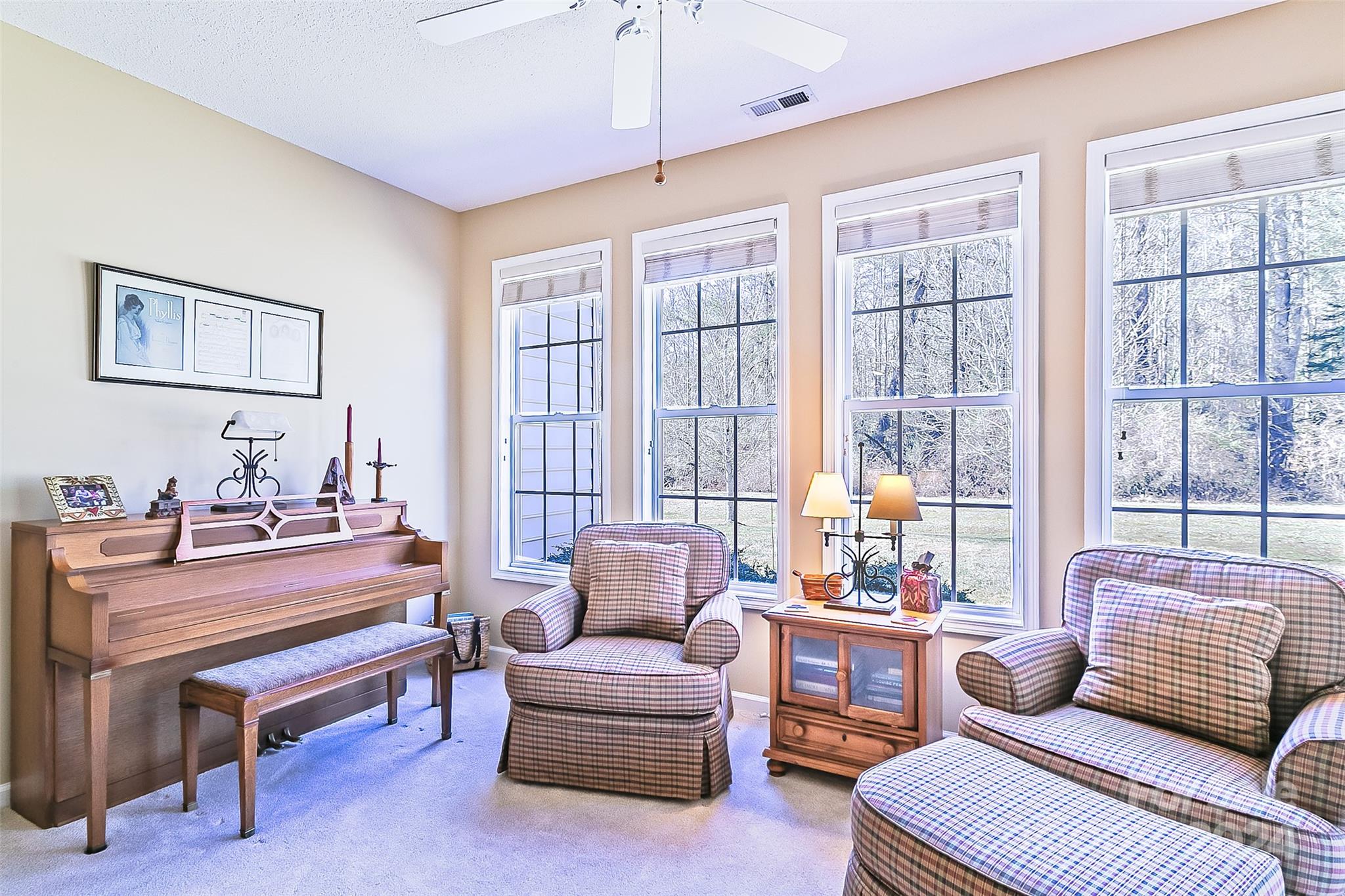 Deerlake Village - Residential